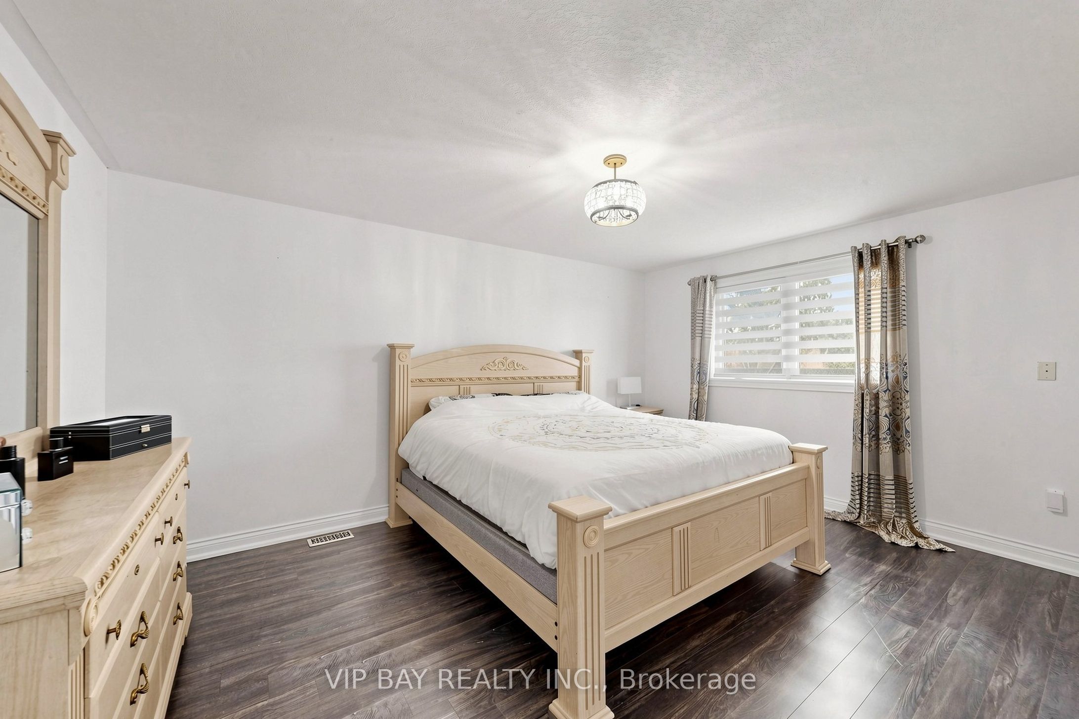 77 Amberview Drive Property Photo 21