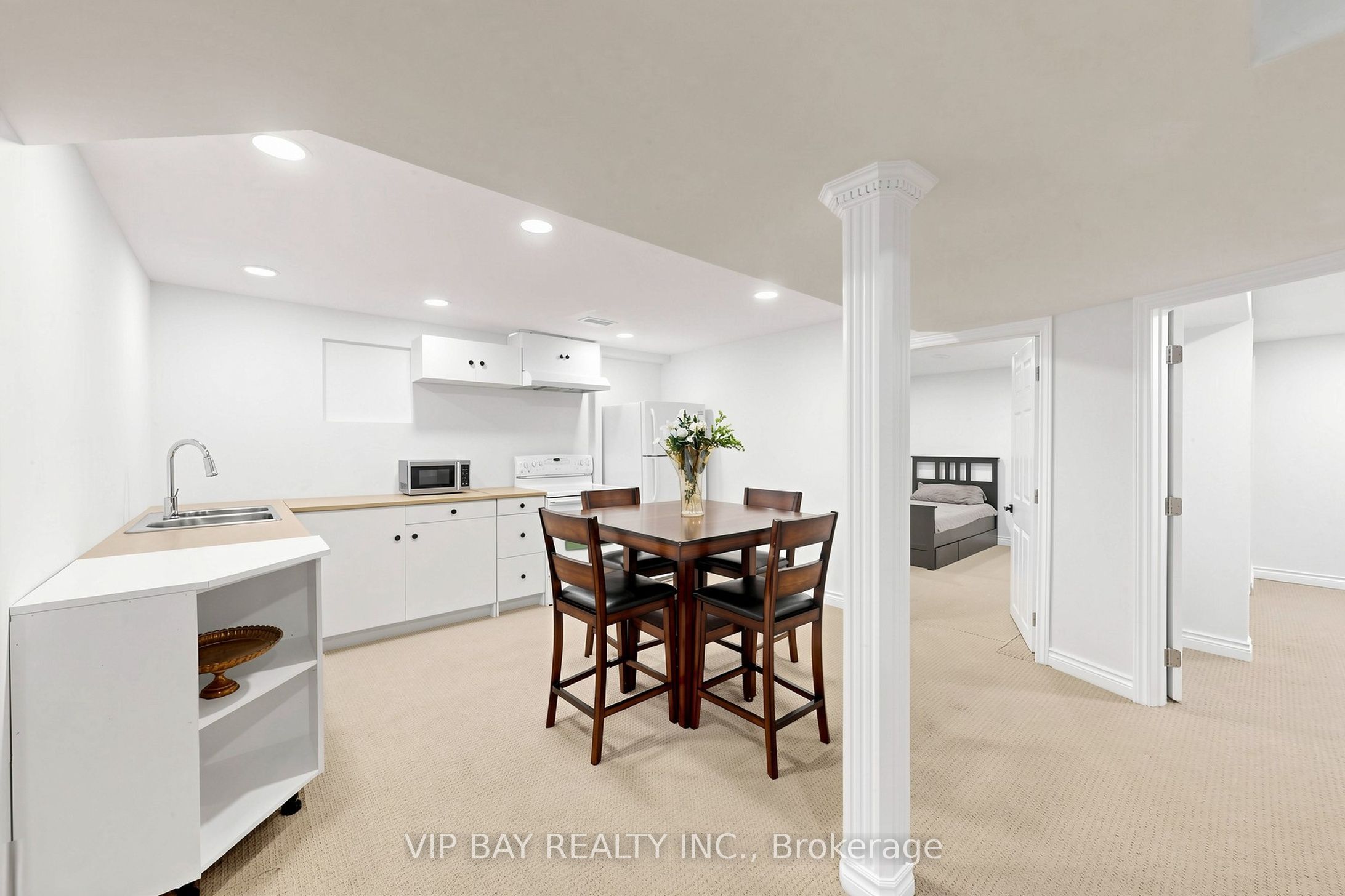 77 Amberview Drive Property Photo 33