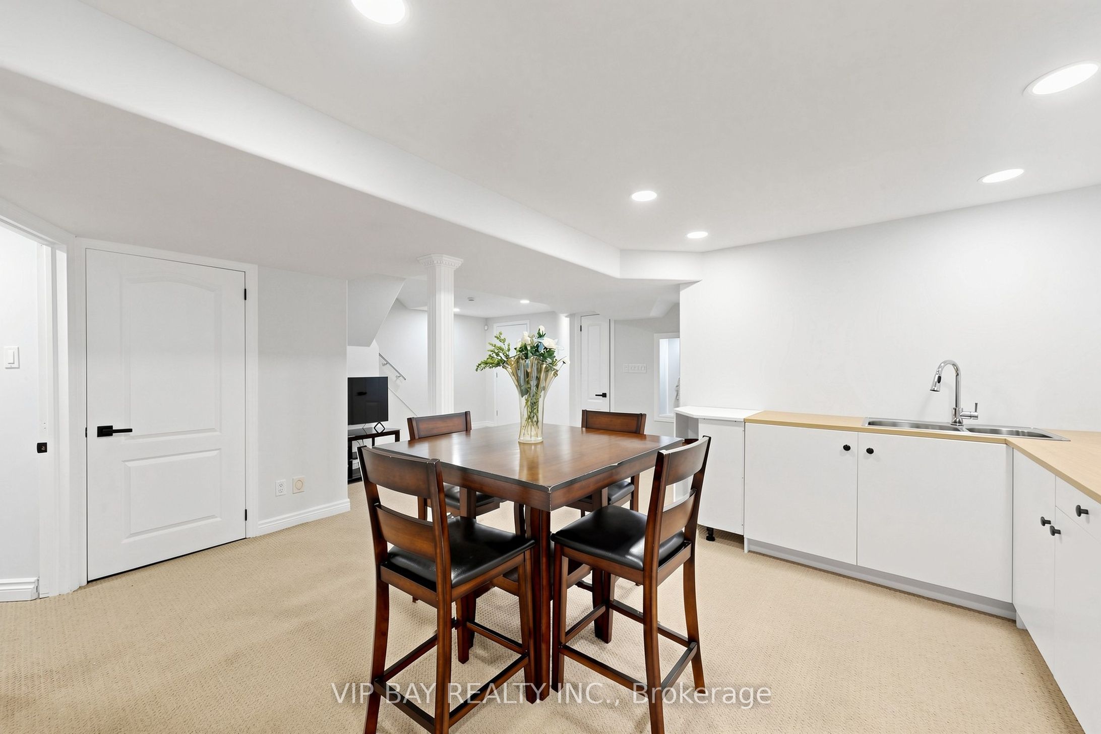 77 Amberview Drive Property Photo 34