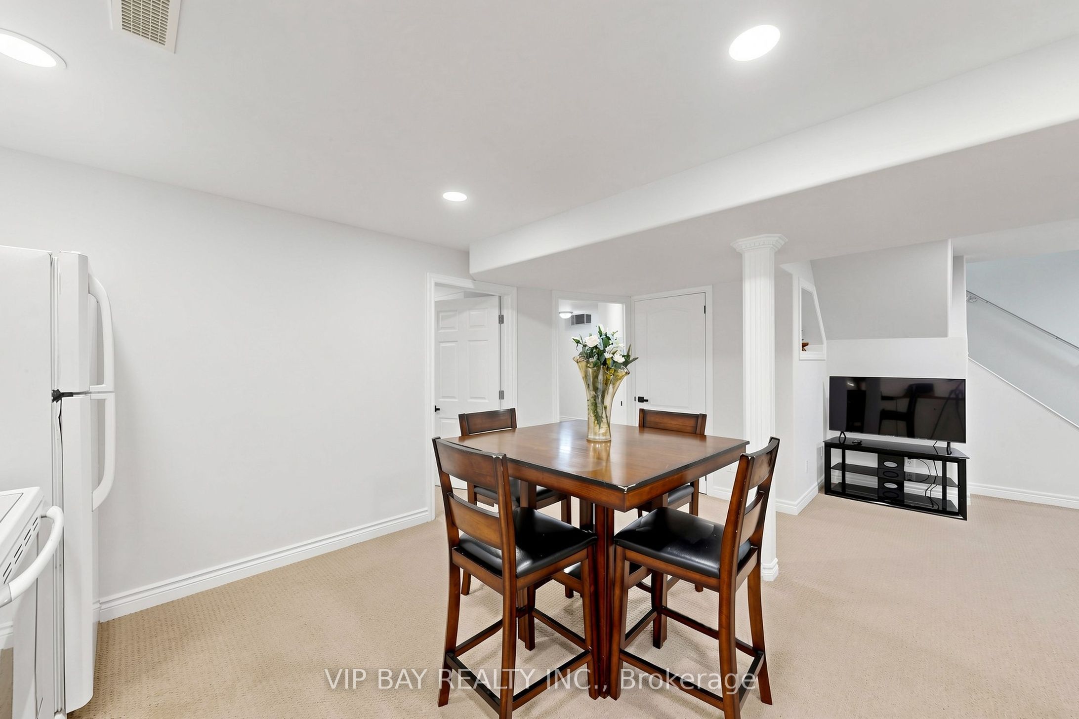 77 Amberview Drive Property Photo 35