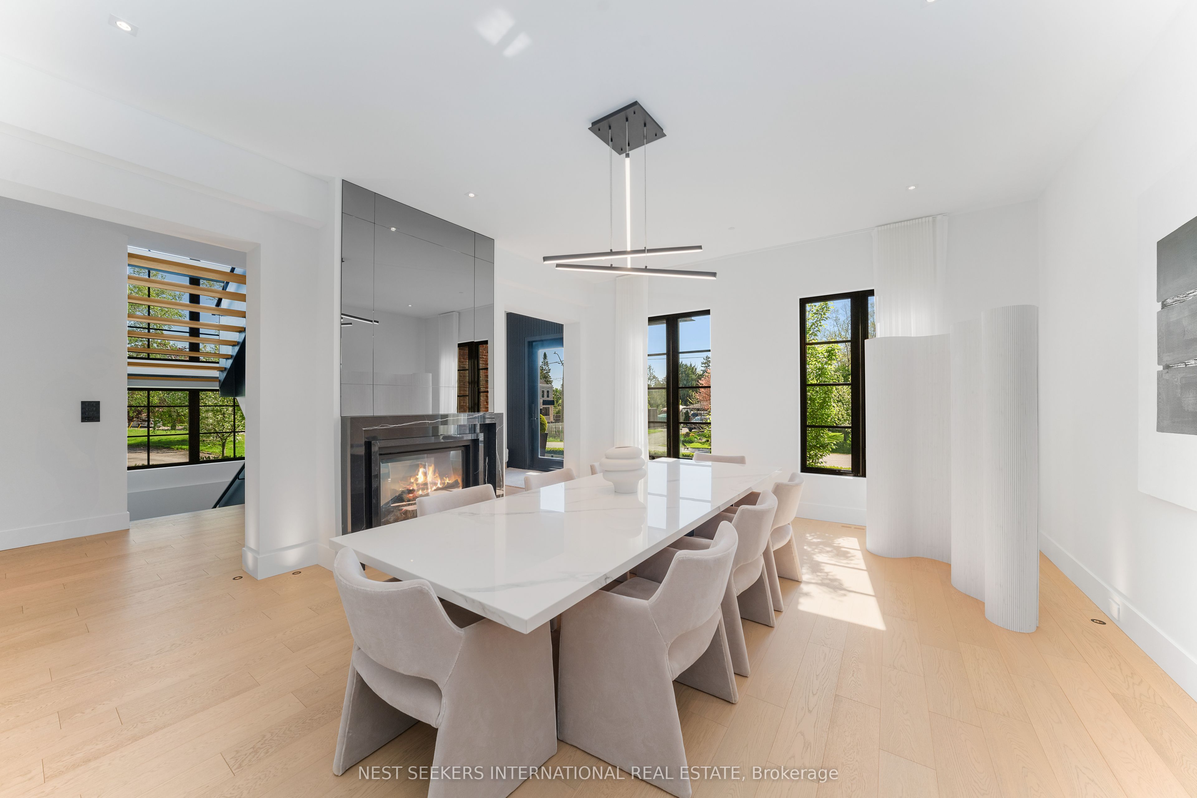 6 Forestave Crescent Property Photo 5