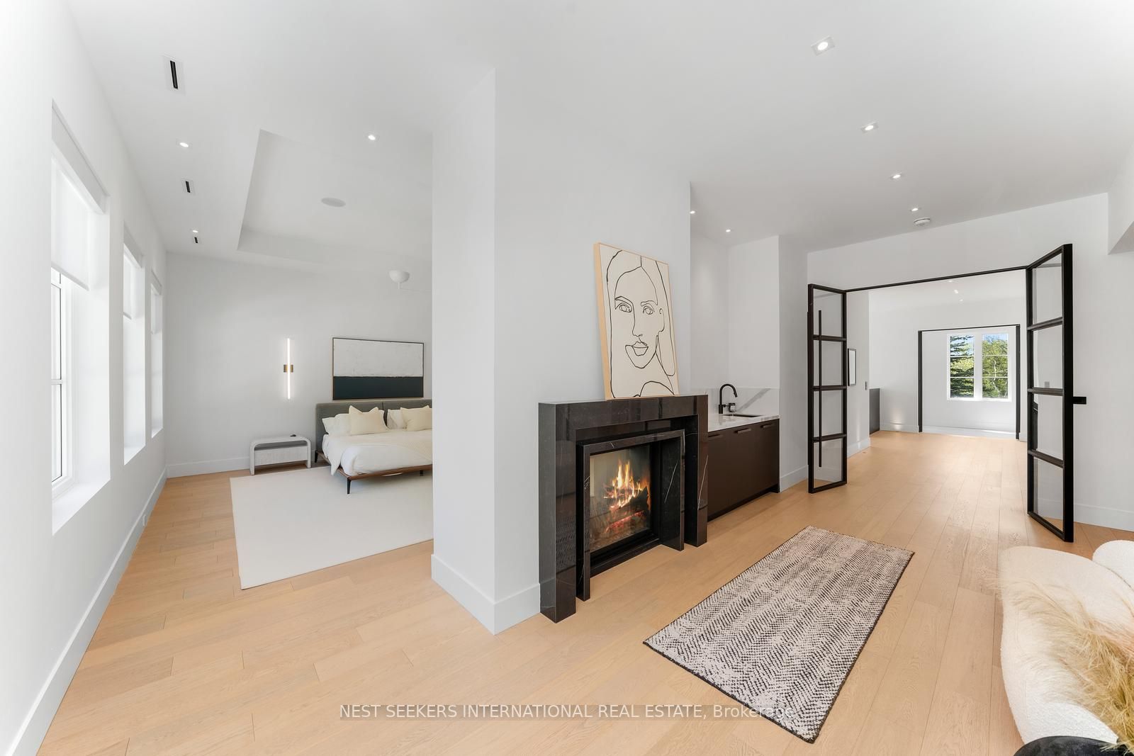 6 Forestave Crescent Property Photo 16