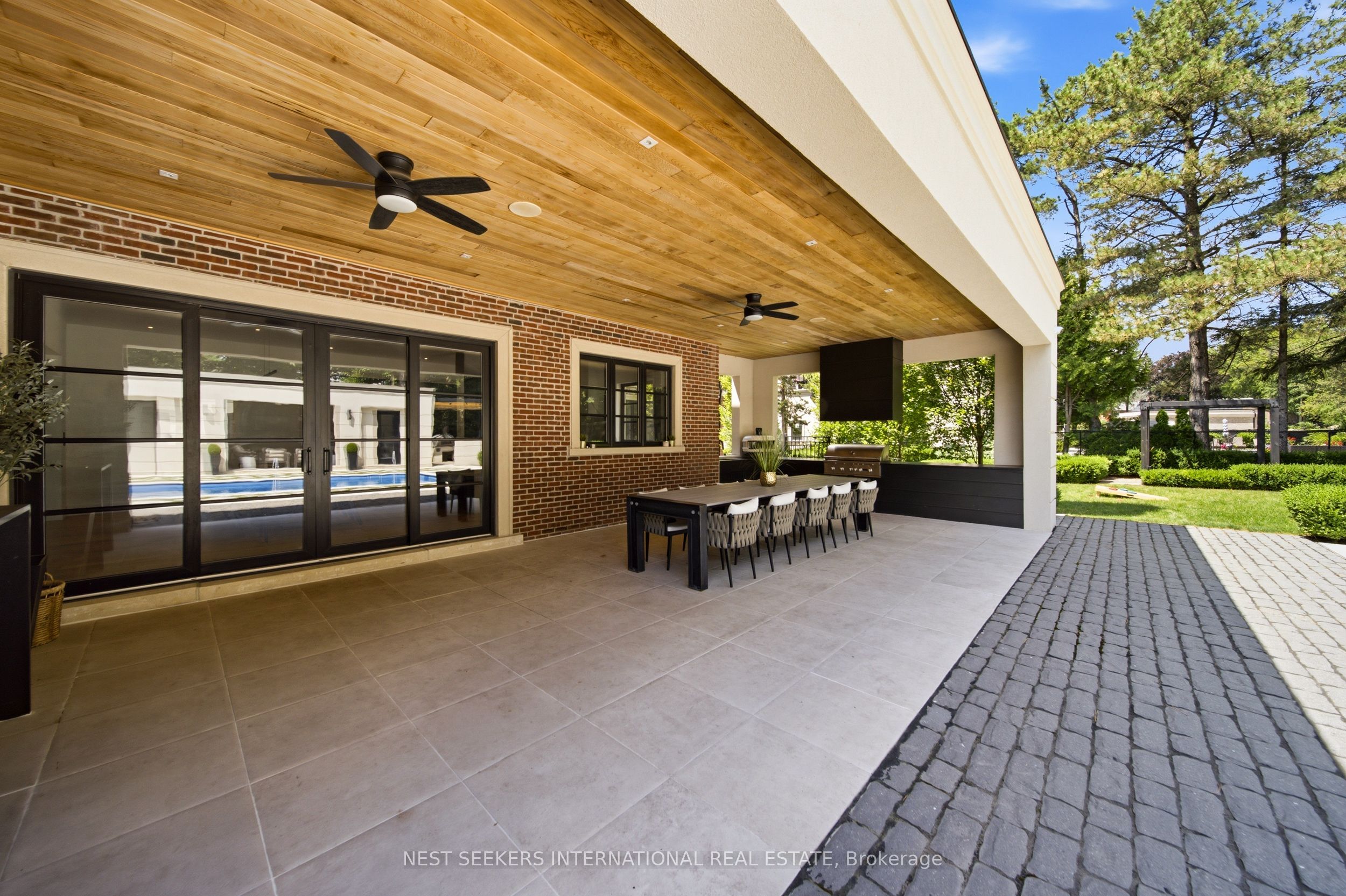 6 Forestave Crescent Property Photo 37