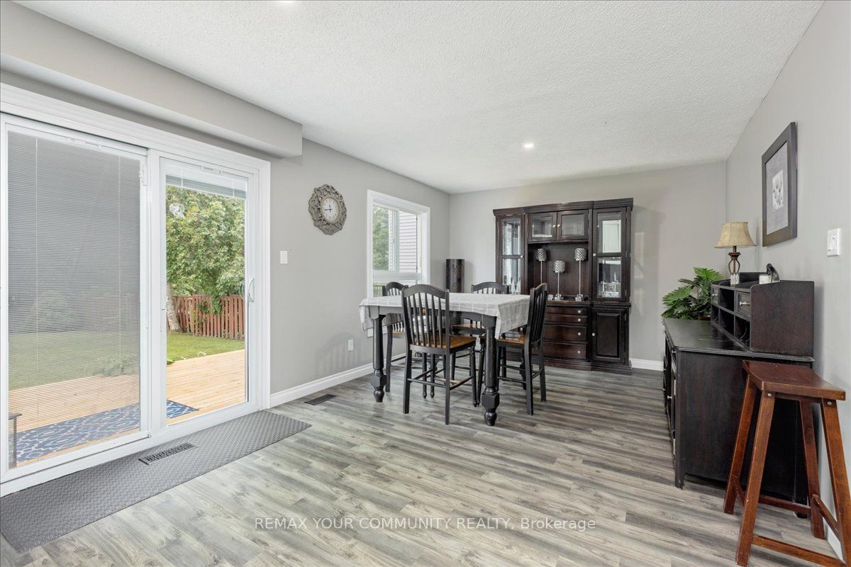 1005 Vance Crescent Property Photo 9