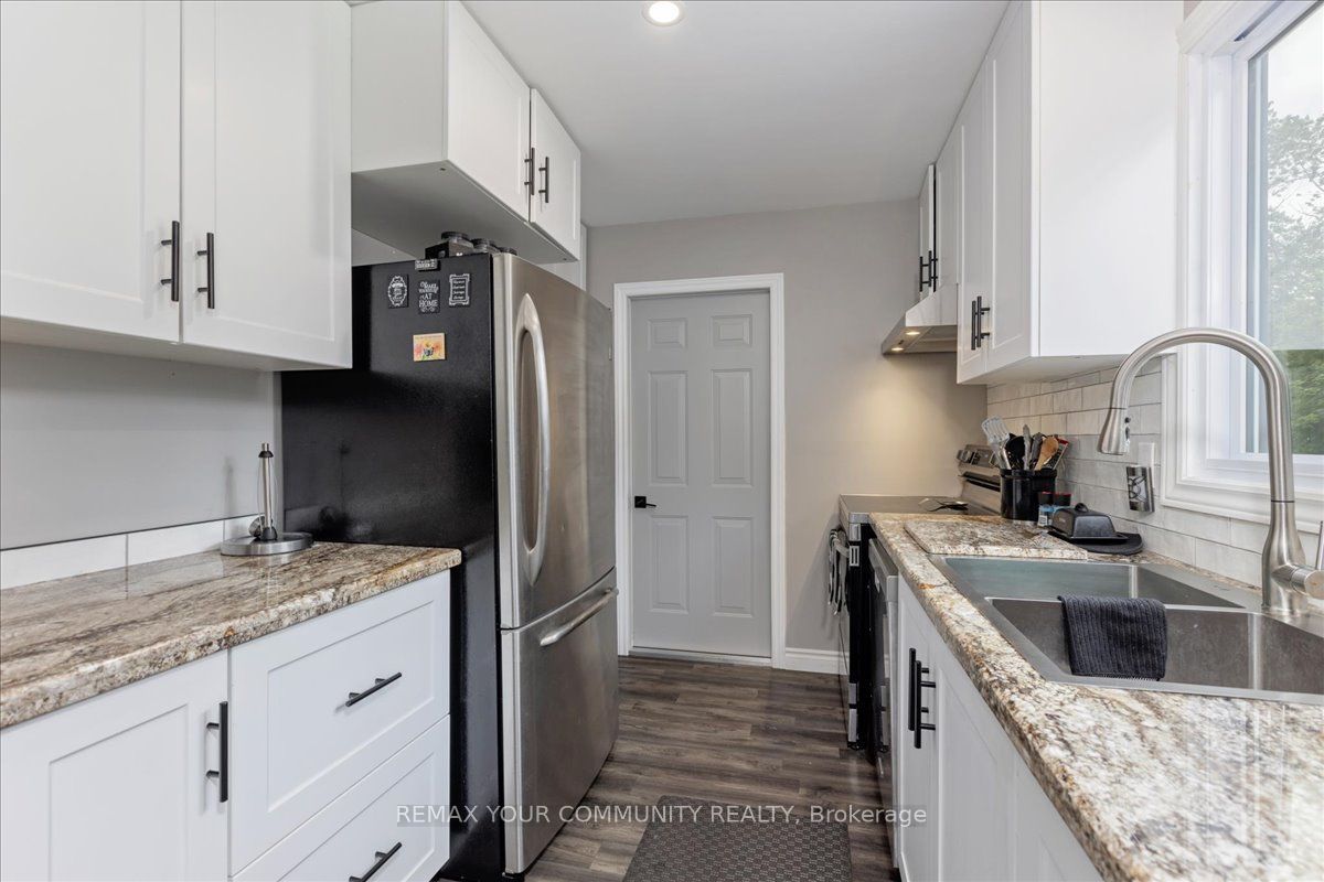 1005 Vance Crescent Property Photo 12