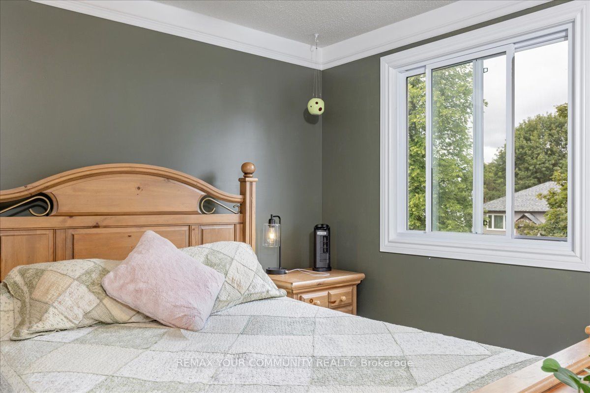 1005 Vance Crescent Property Photo 17
