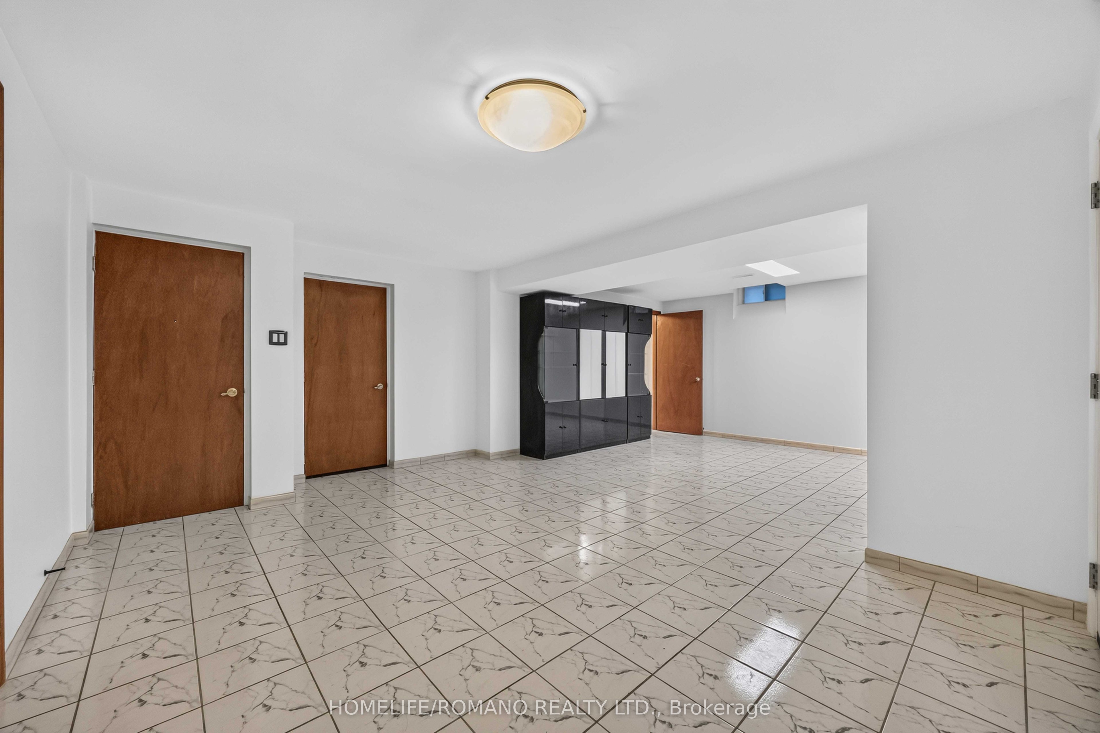 61 Gas Light Crescent Bsmt Property Photo 10