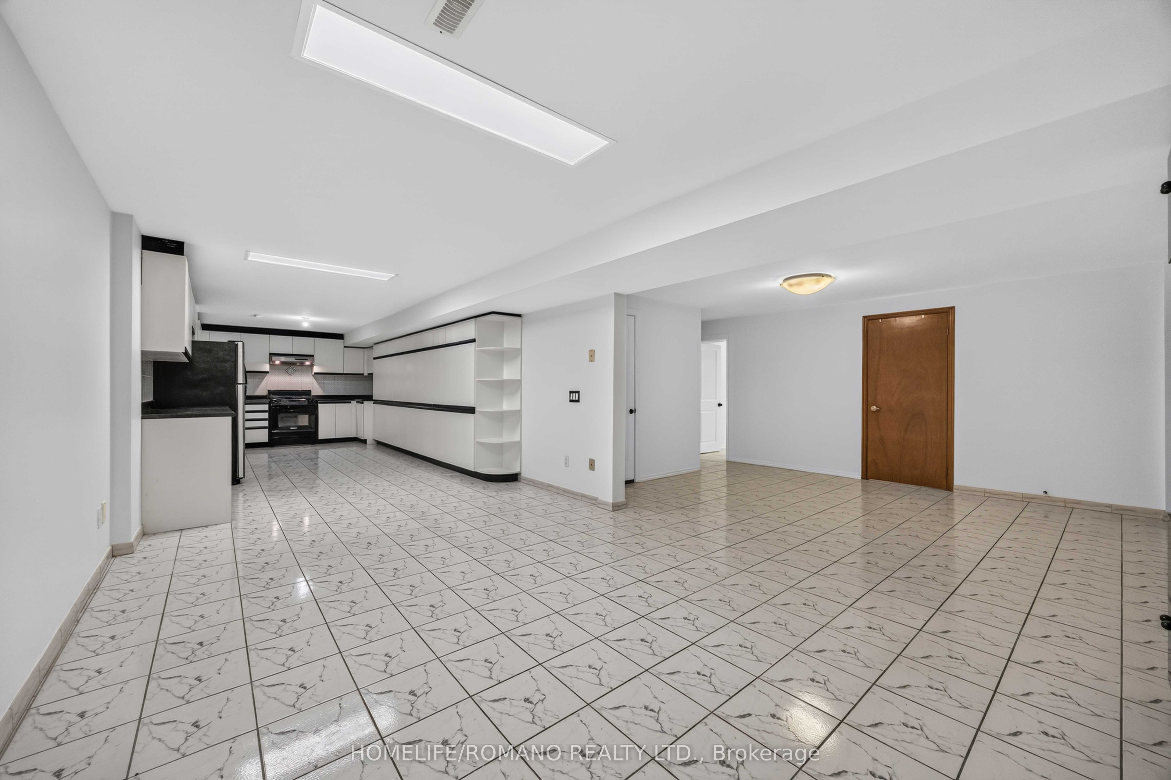 61 Gas Light Crescent Bsmt Property Photo 14