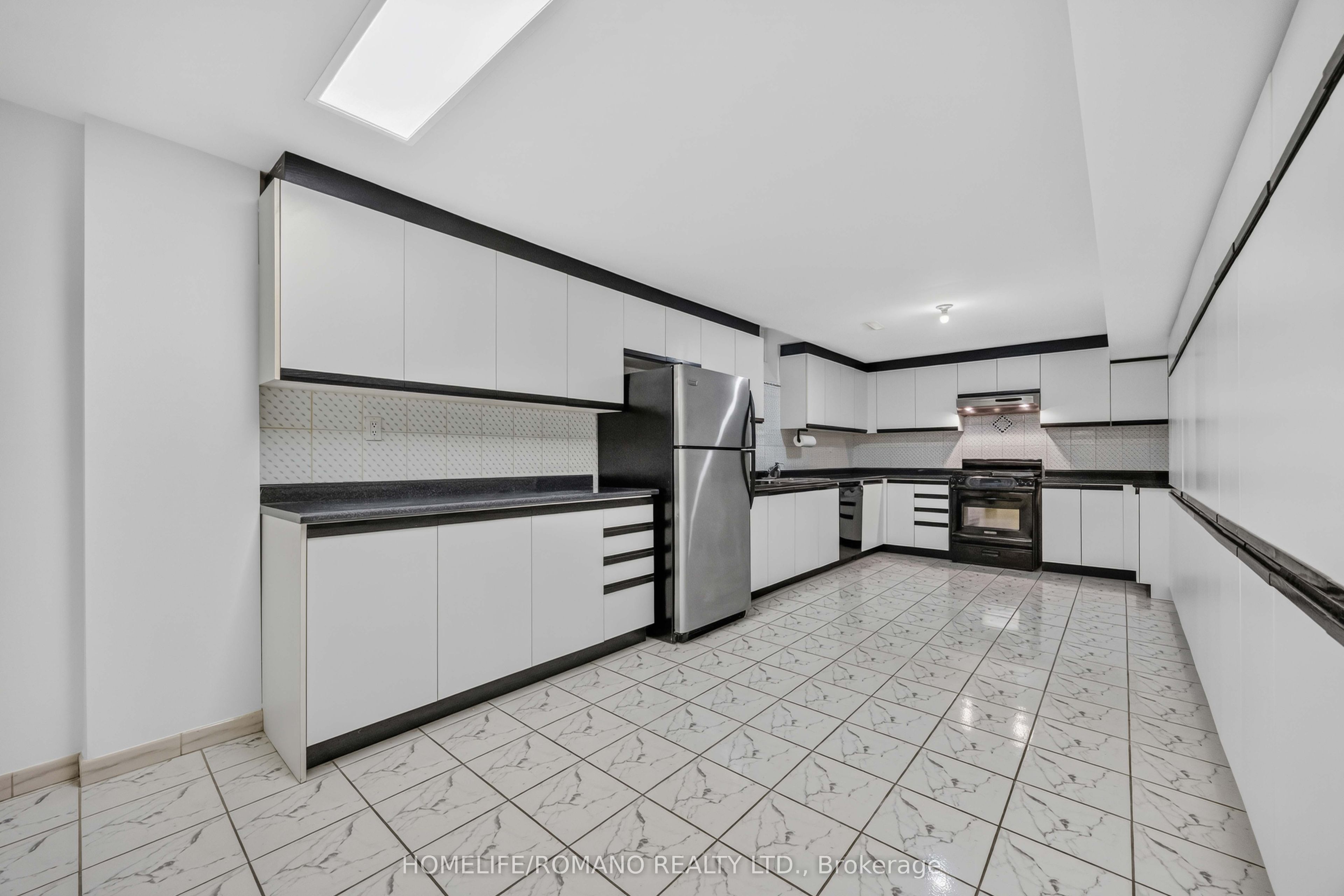 61 Gas Light Crescent Bsmt Property Photo 15