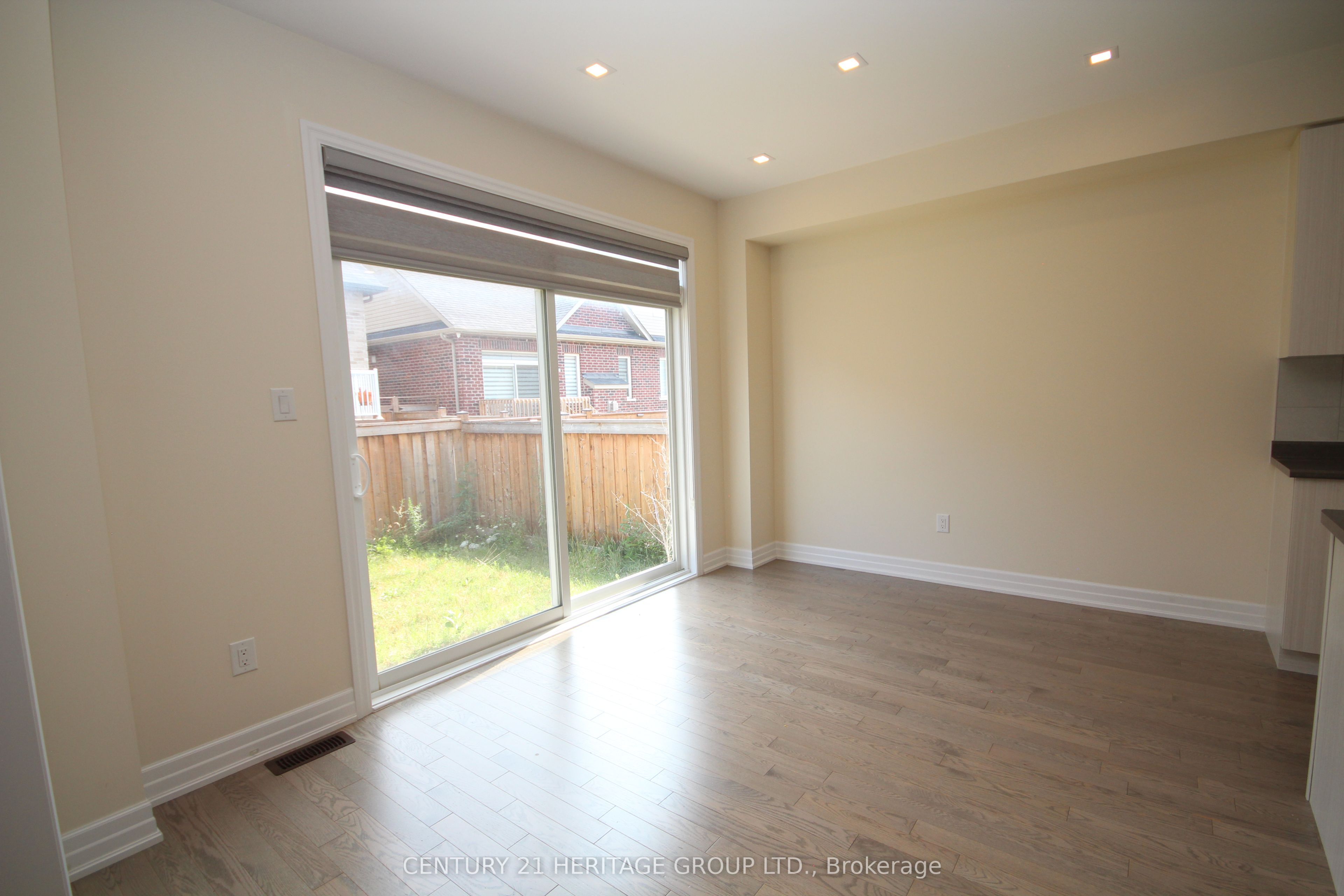 83 Kingknoll Crescent Property Photo 7