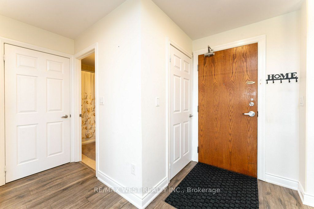 4620 Highway 7 Avenue Ph 413 Property Photo 10