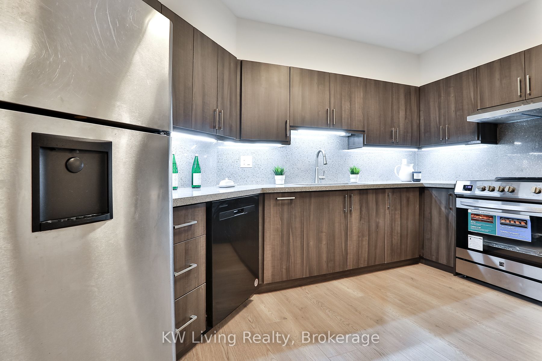 9 Chalmers Road 101 Property Photo 17
