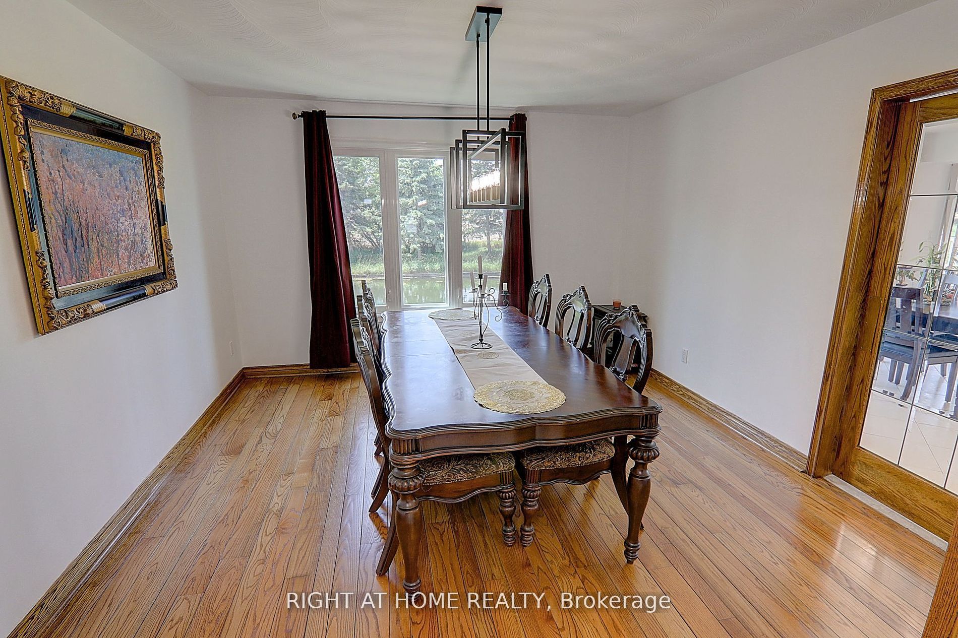 1008 Mount Albert Road Property Photo 8