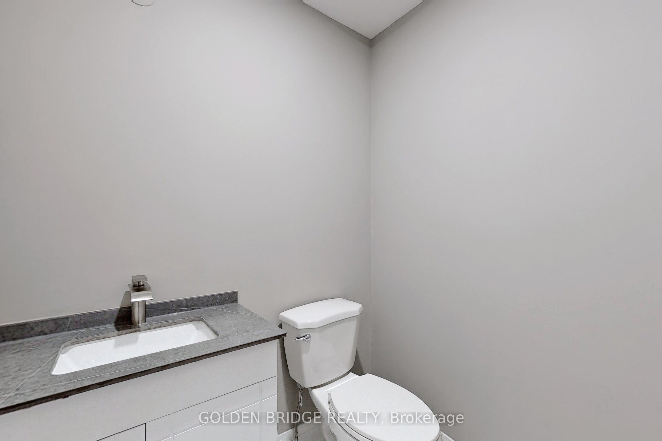 21 Persica Street Property Photo 29