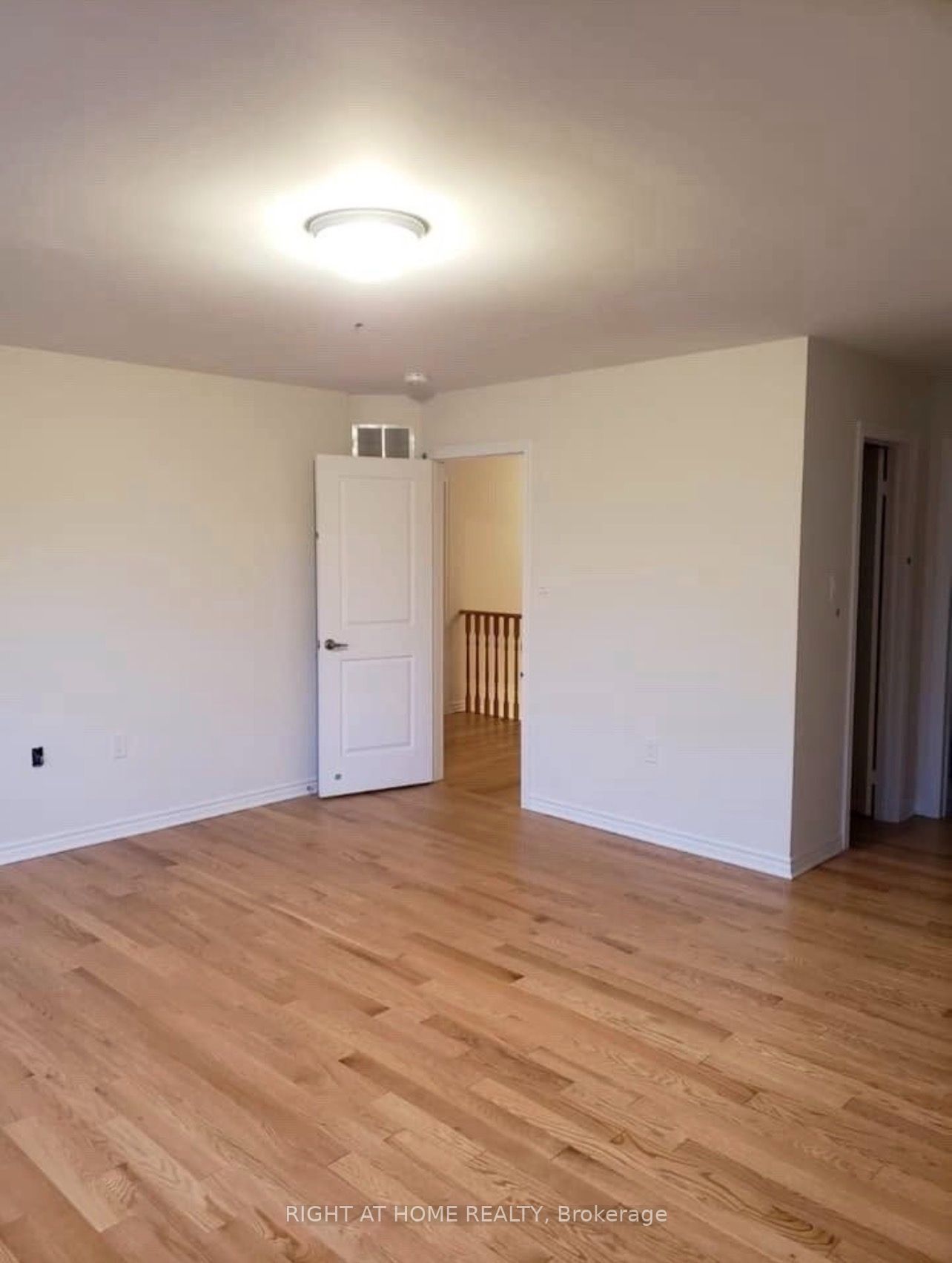 941 Wickham Road Property Photo 10