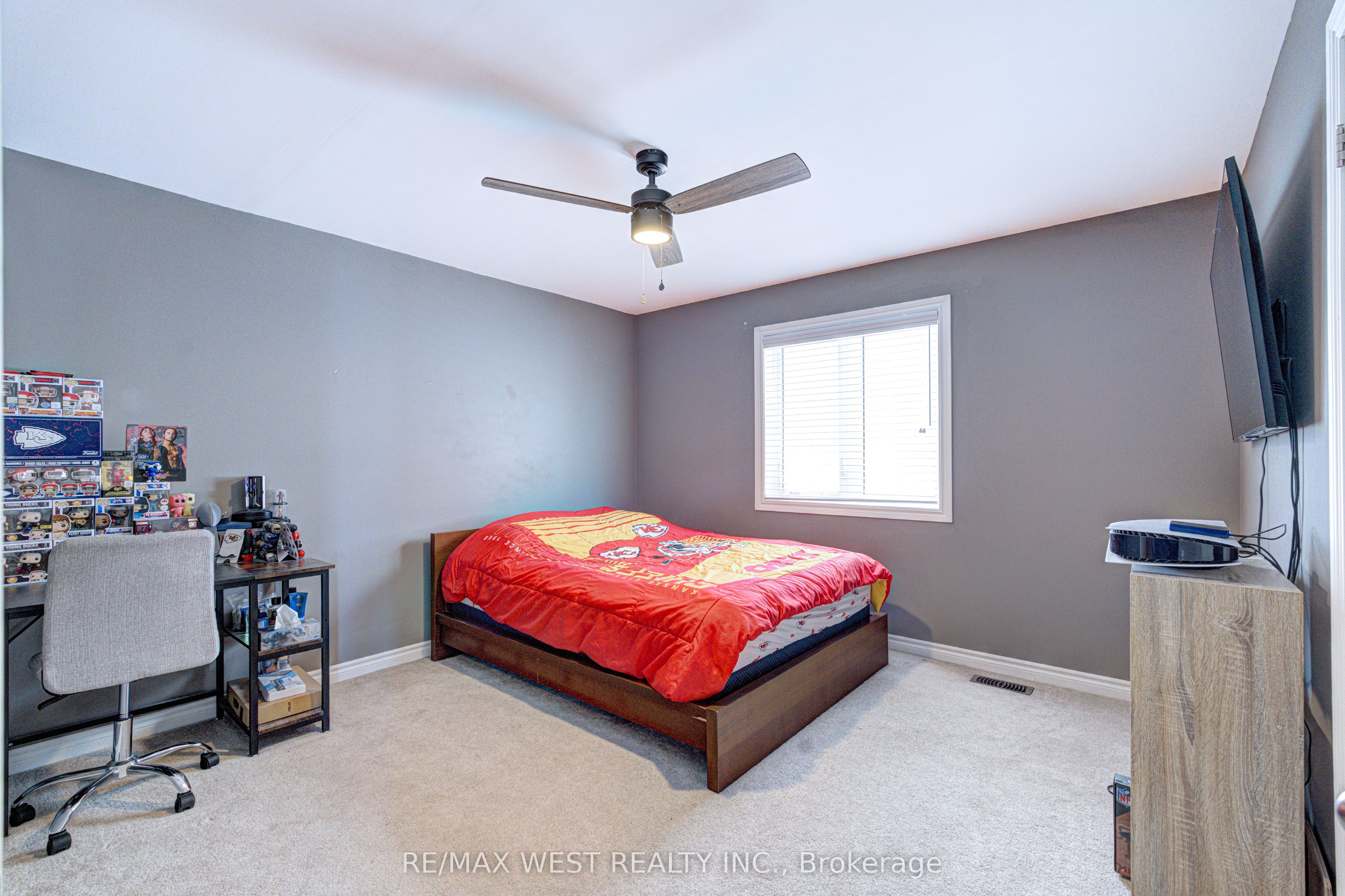 108 Decarolis Crescent Property Photo 36