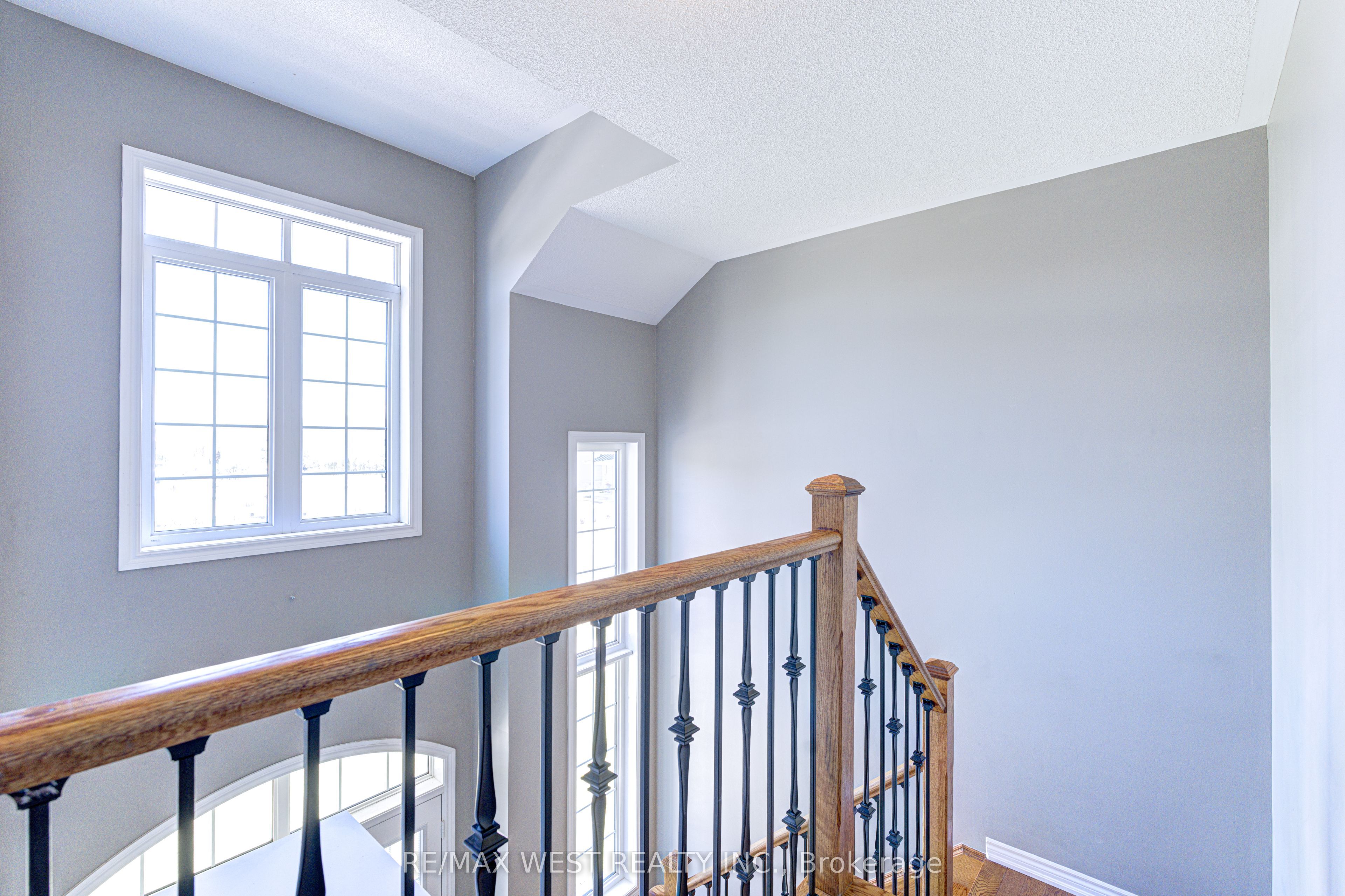 108 Decarolis Crescent Property Photo 42