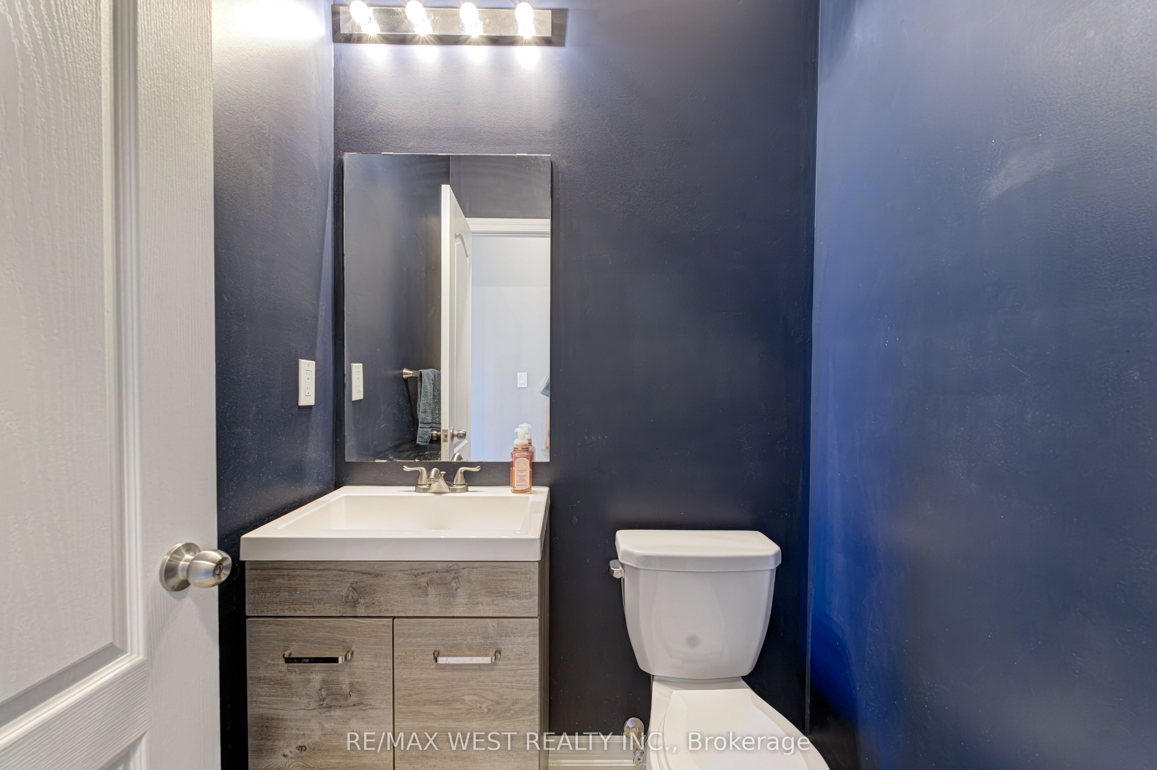 108 Decarolis Crescent Property Photo 45