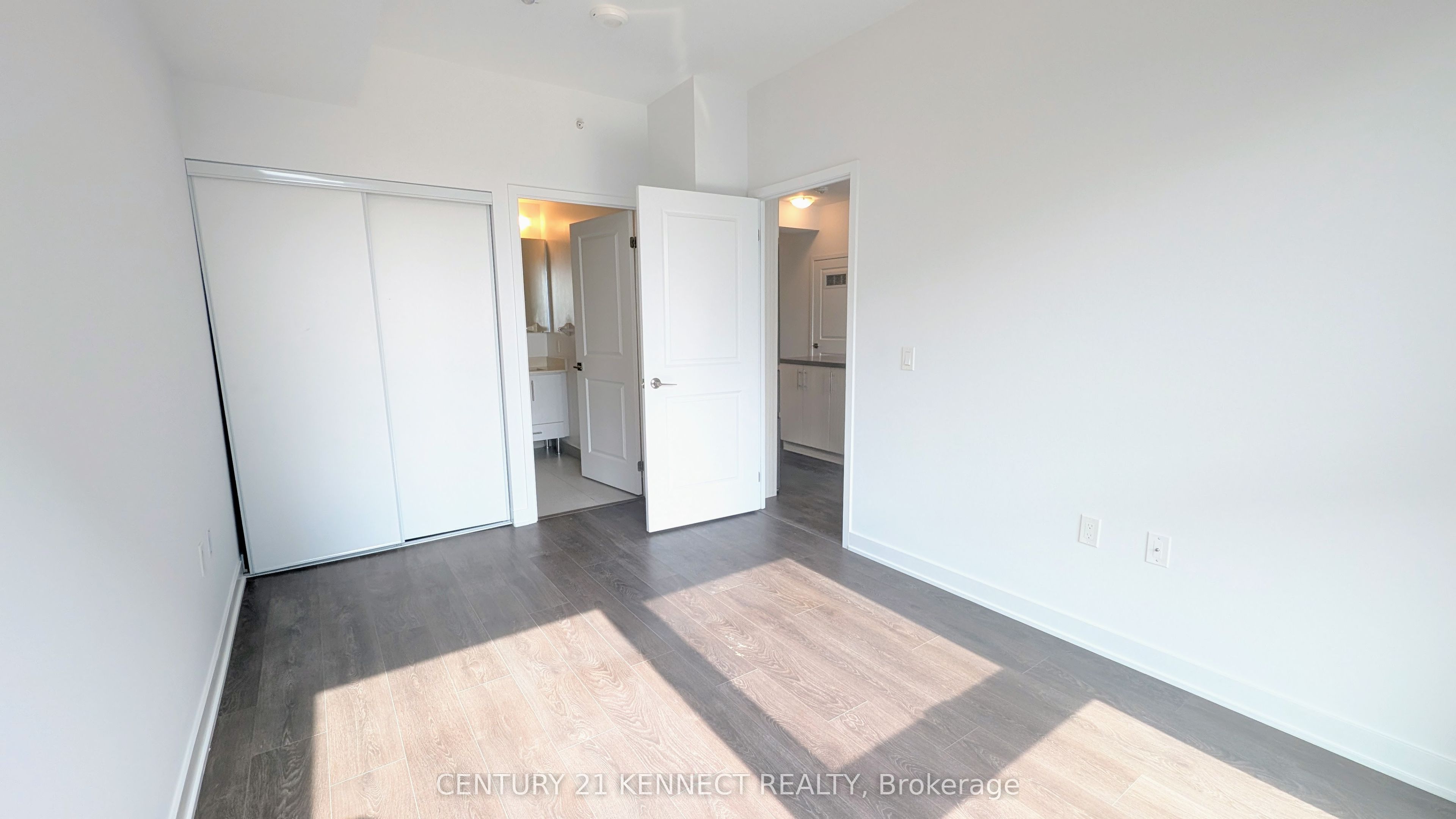75 Oneida Crescent Lph11 Property Photo 16