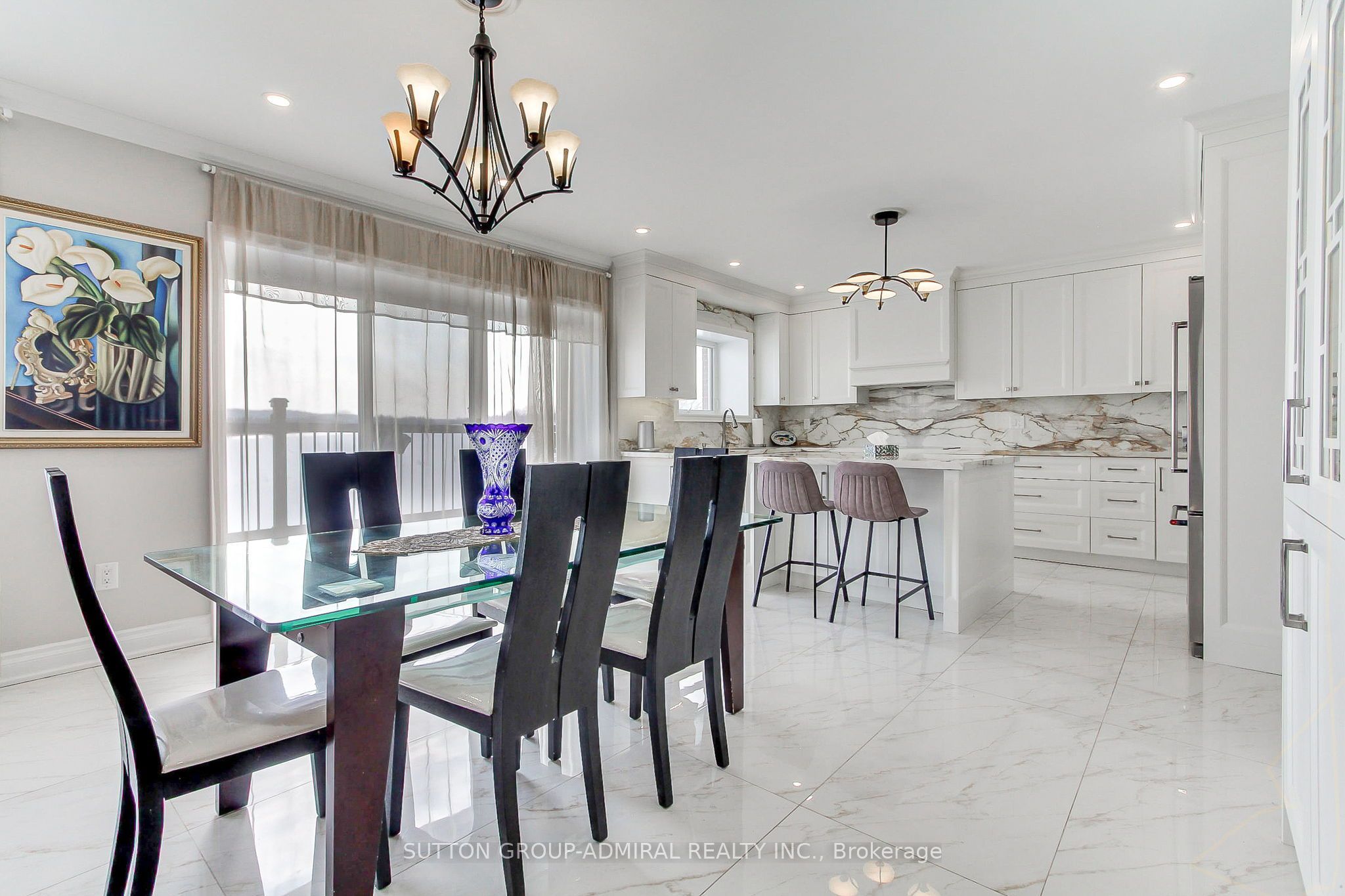 7205 19th Side Road Property Photo 11