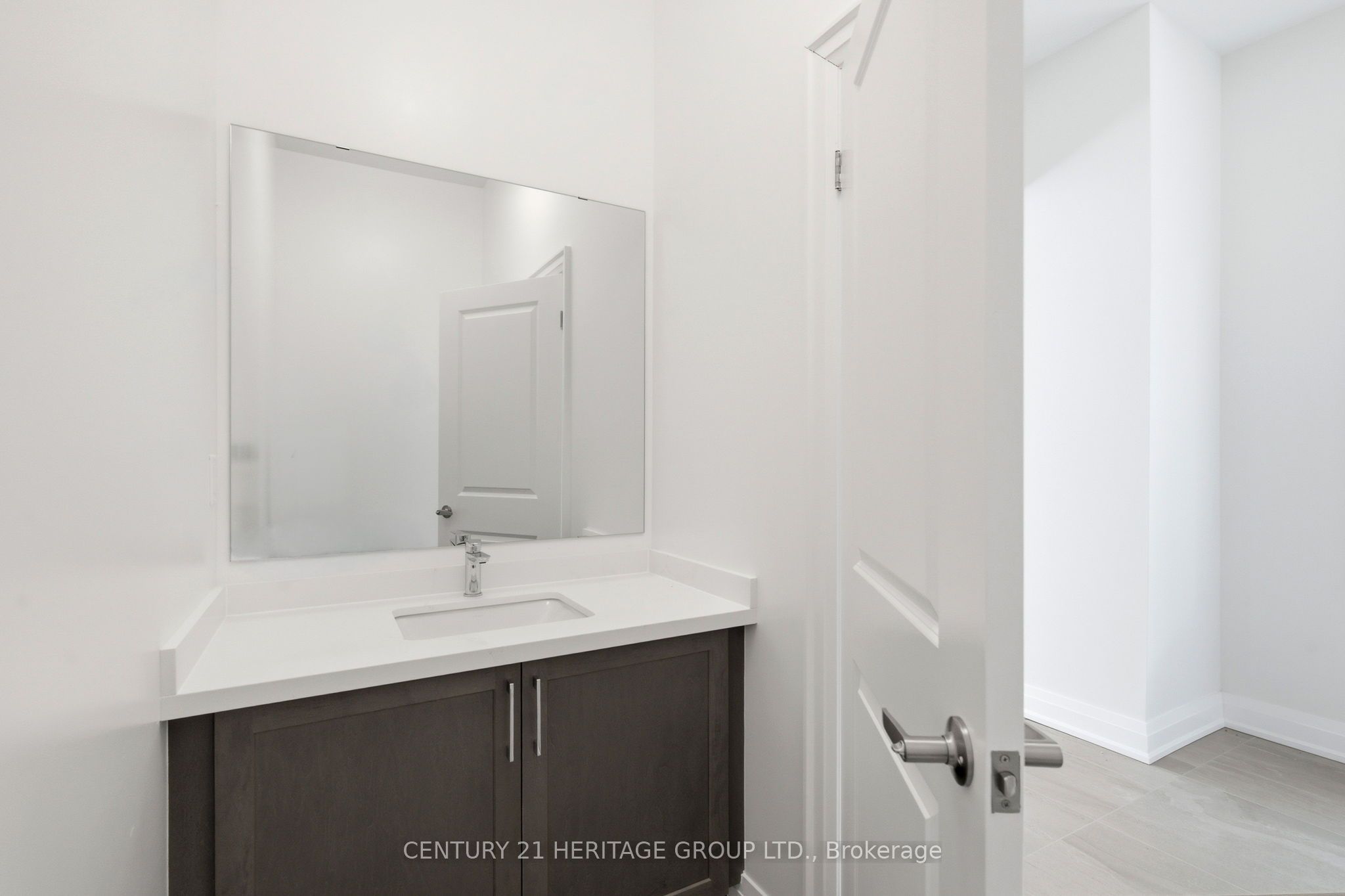 159 Snively Street Property Photo 5