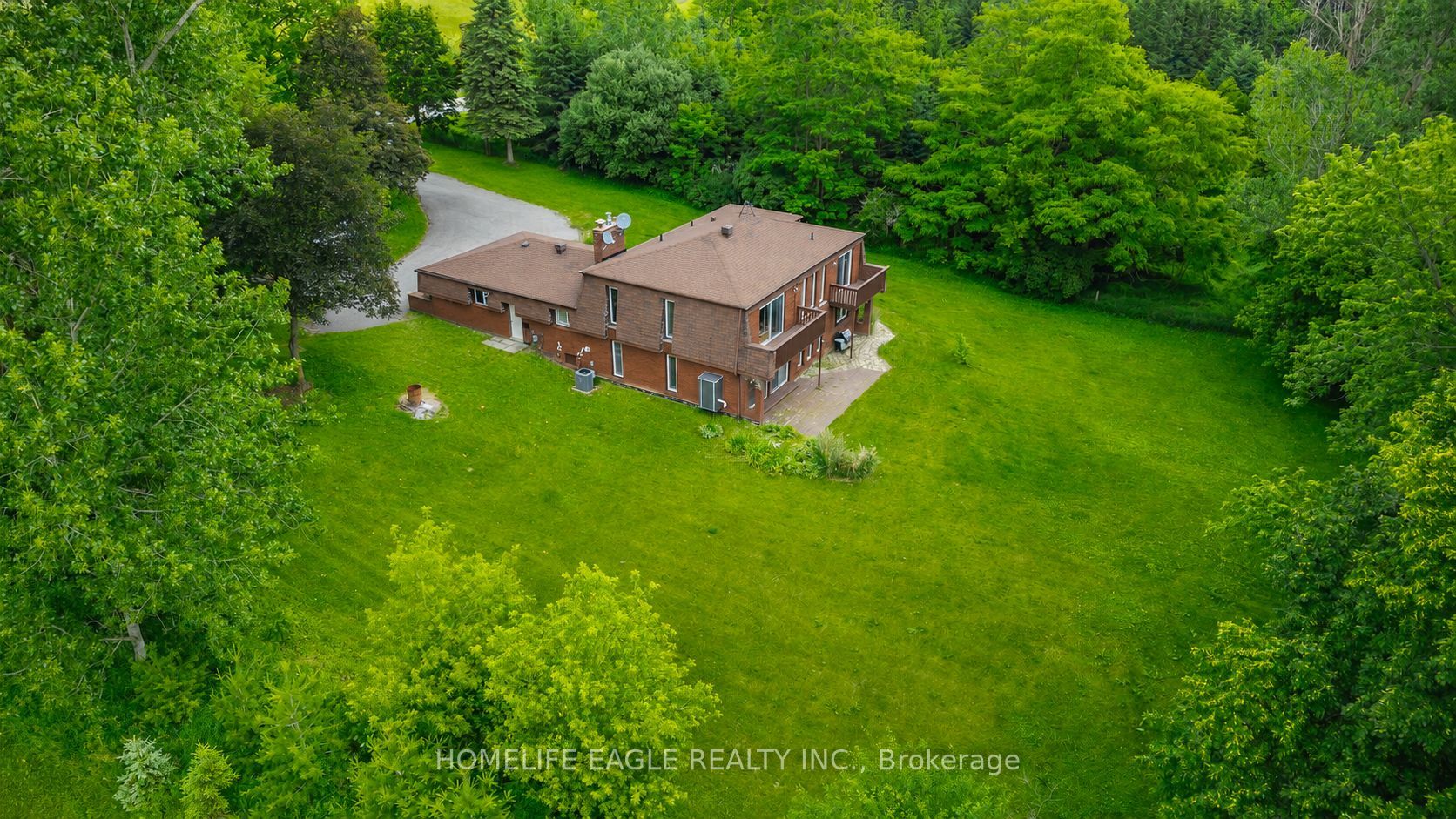 5803 3rd Line Property Photo 3