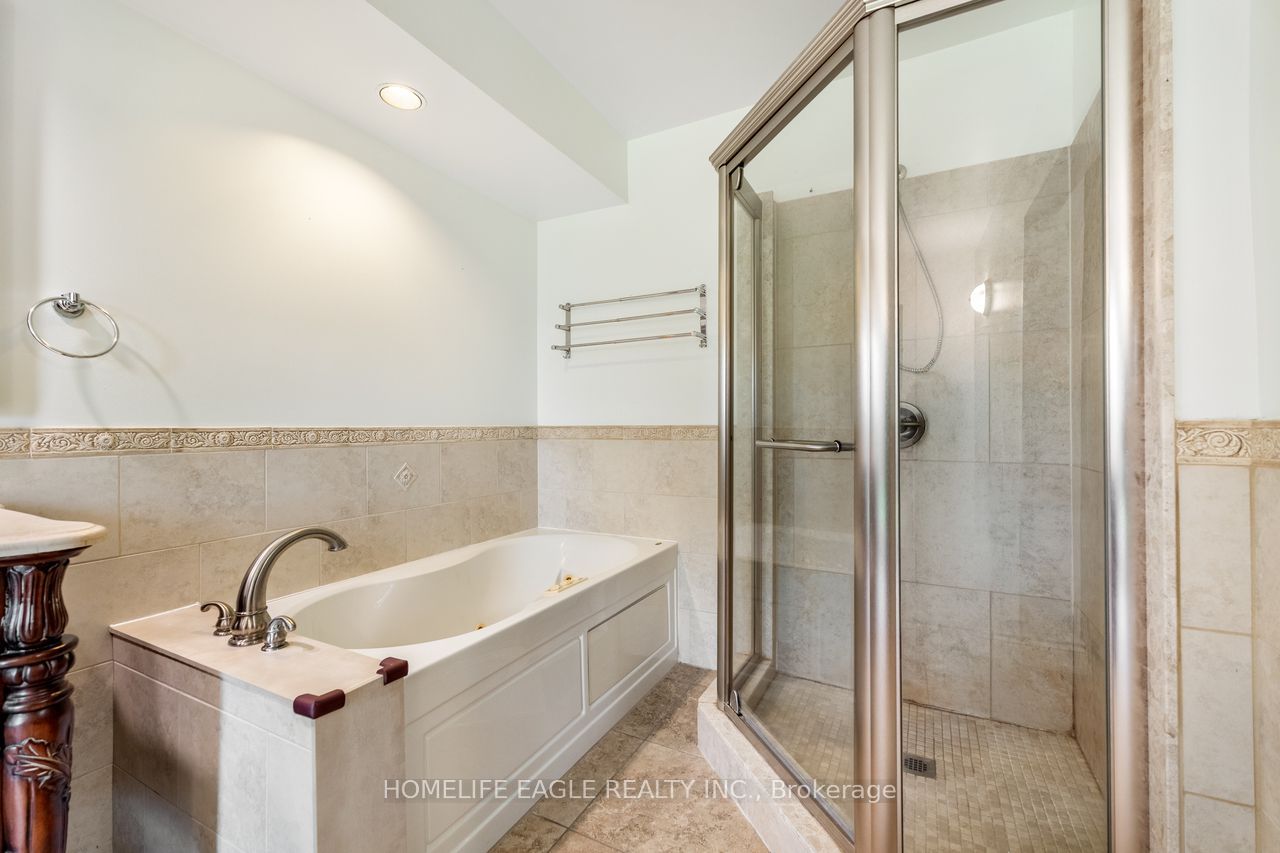 5803 3rd Line Property Photo 16
