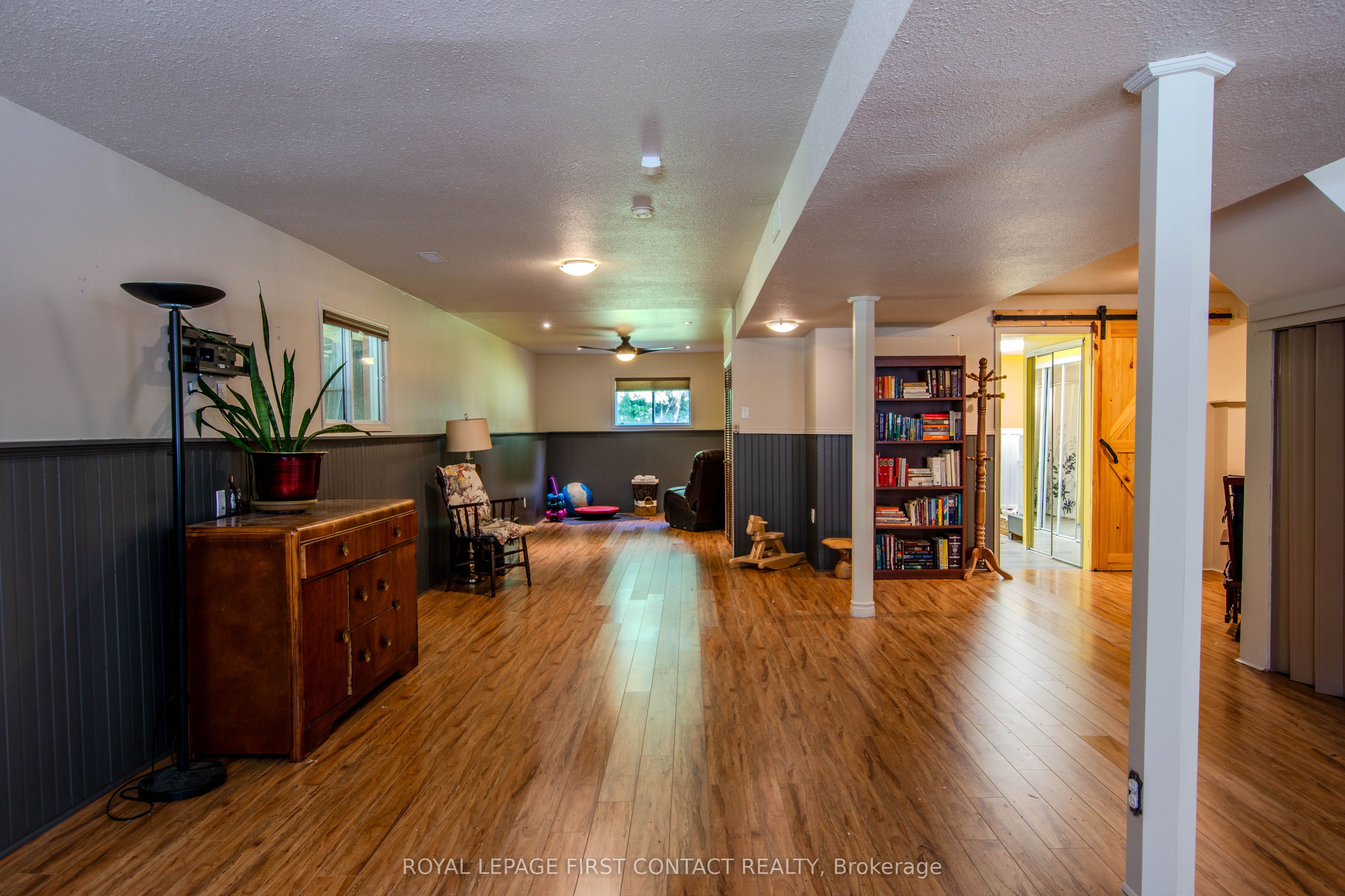 5144 25th Side Road Property Photo 21
