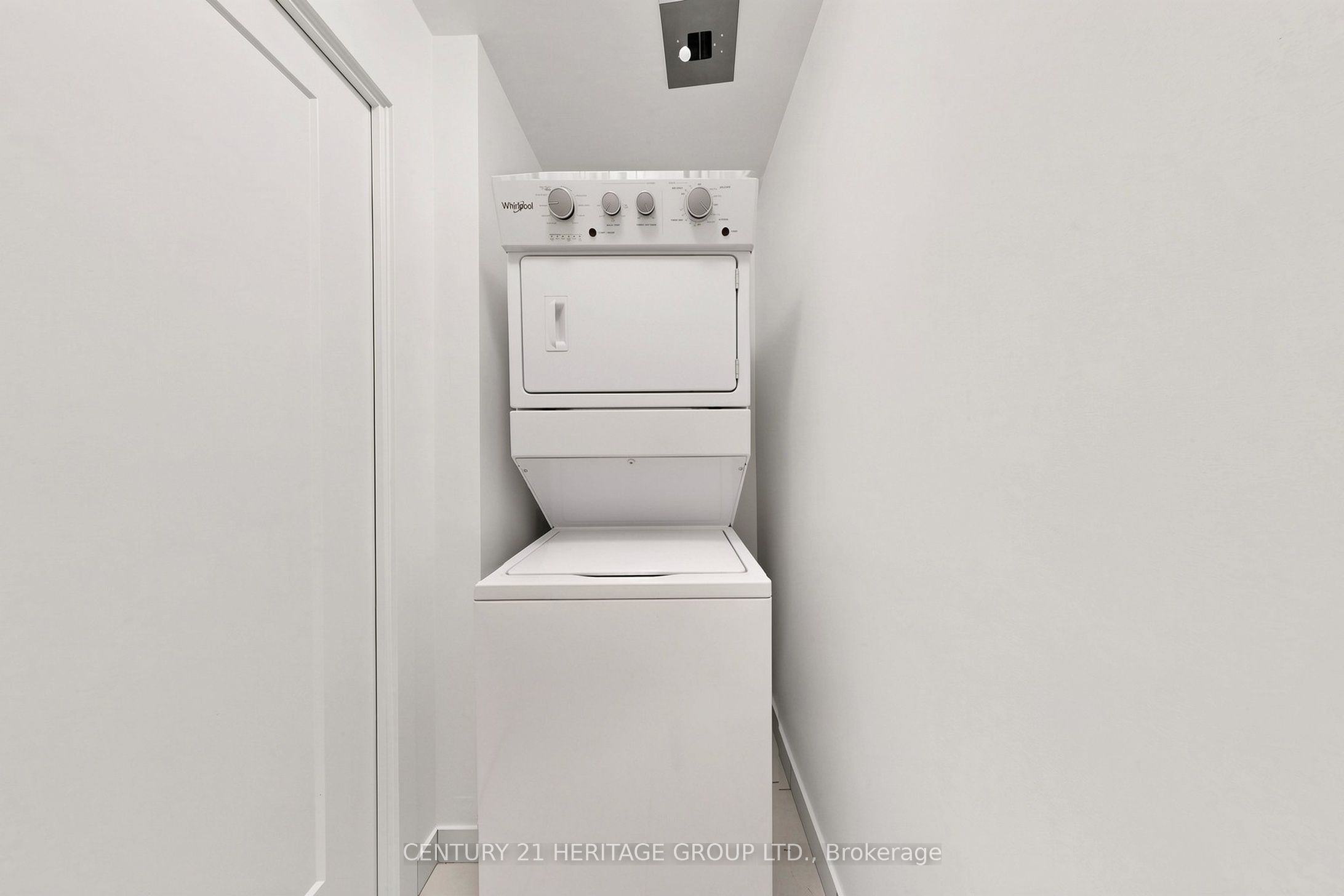 105 Oneida Crescent 2308 Property Photo 29