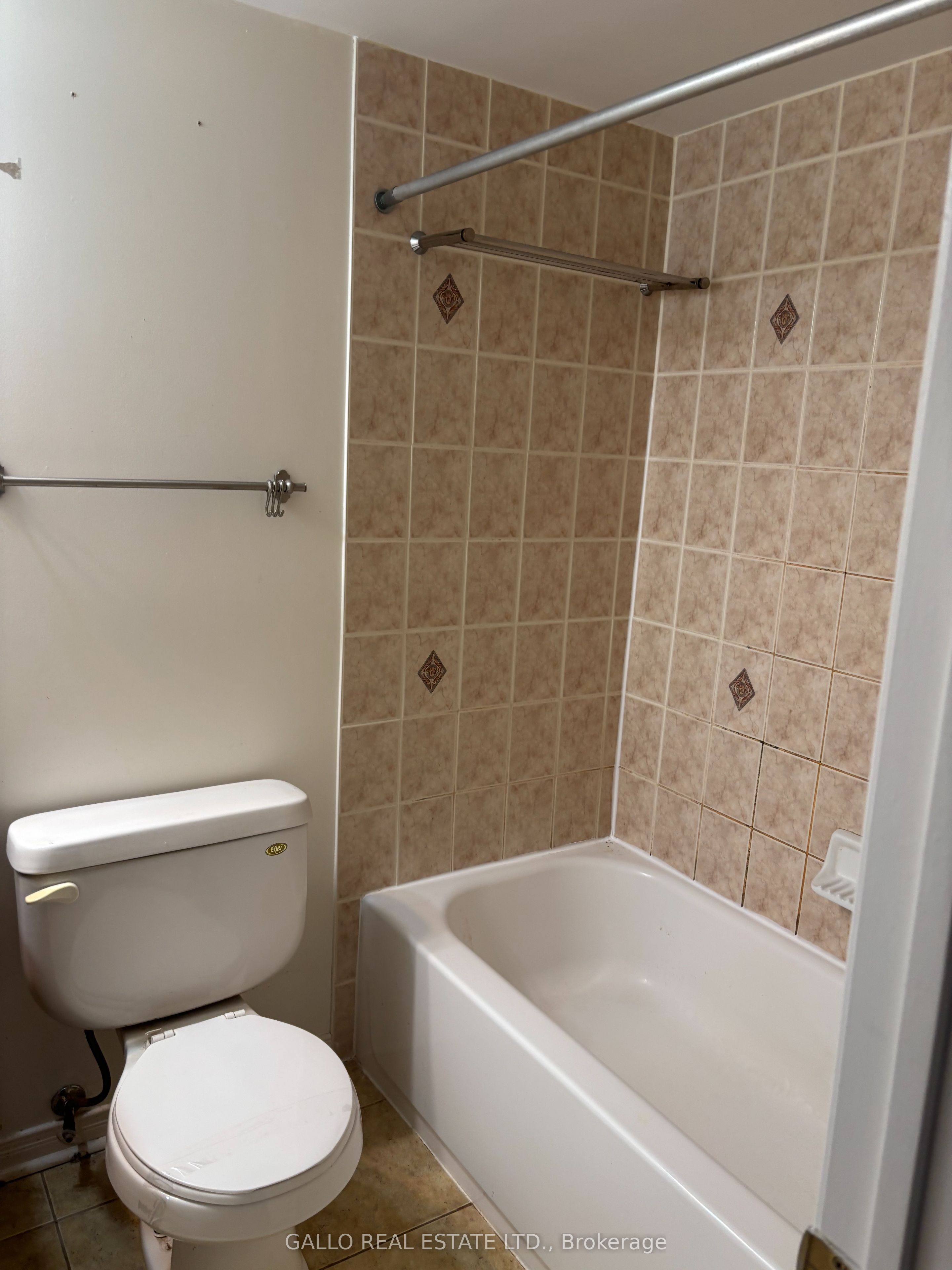 2245 Bur Oak Avenue 86 Property Photo 16