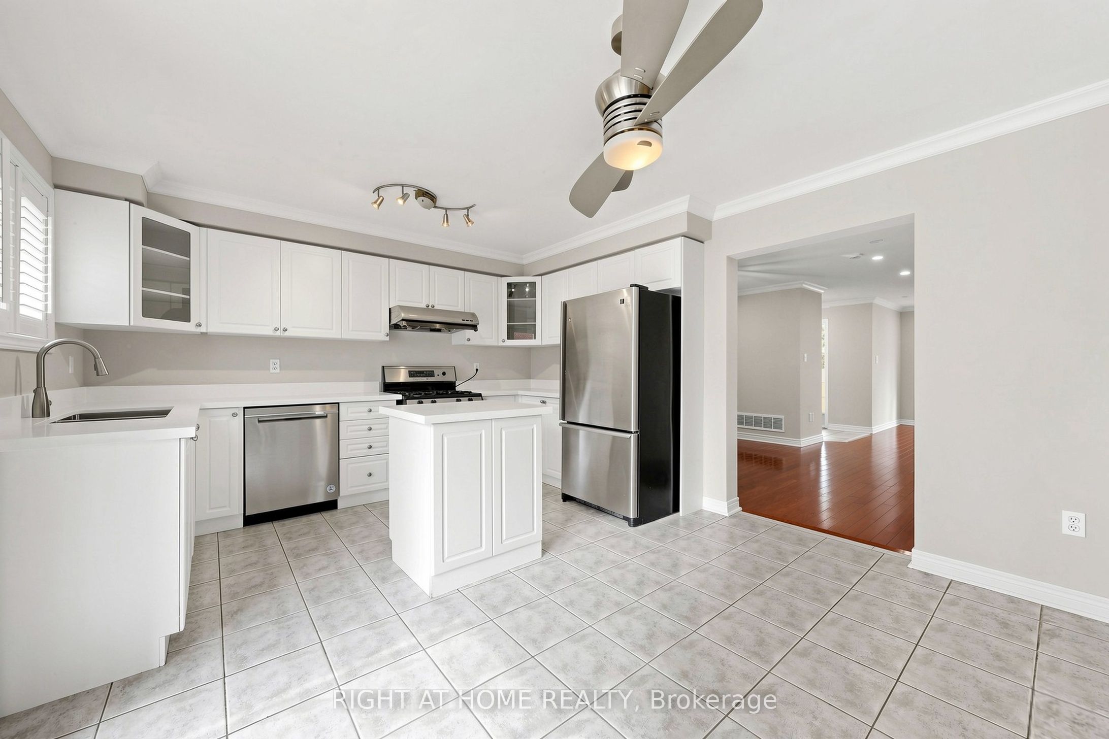 204 Everett Street Property Photo 17