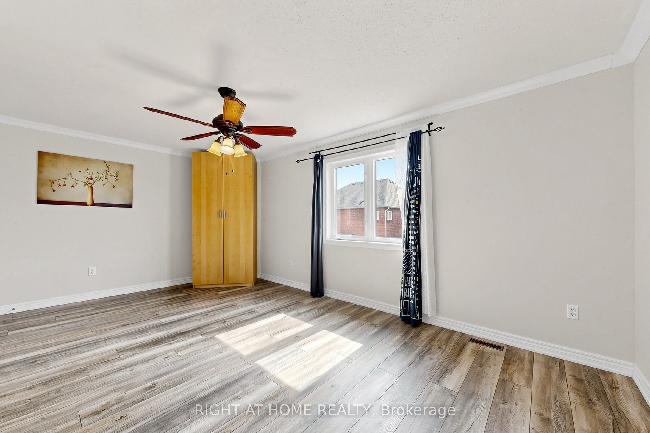 204 Everett Street Property Photo 25