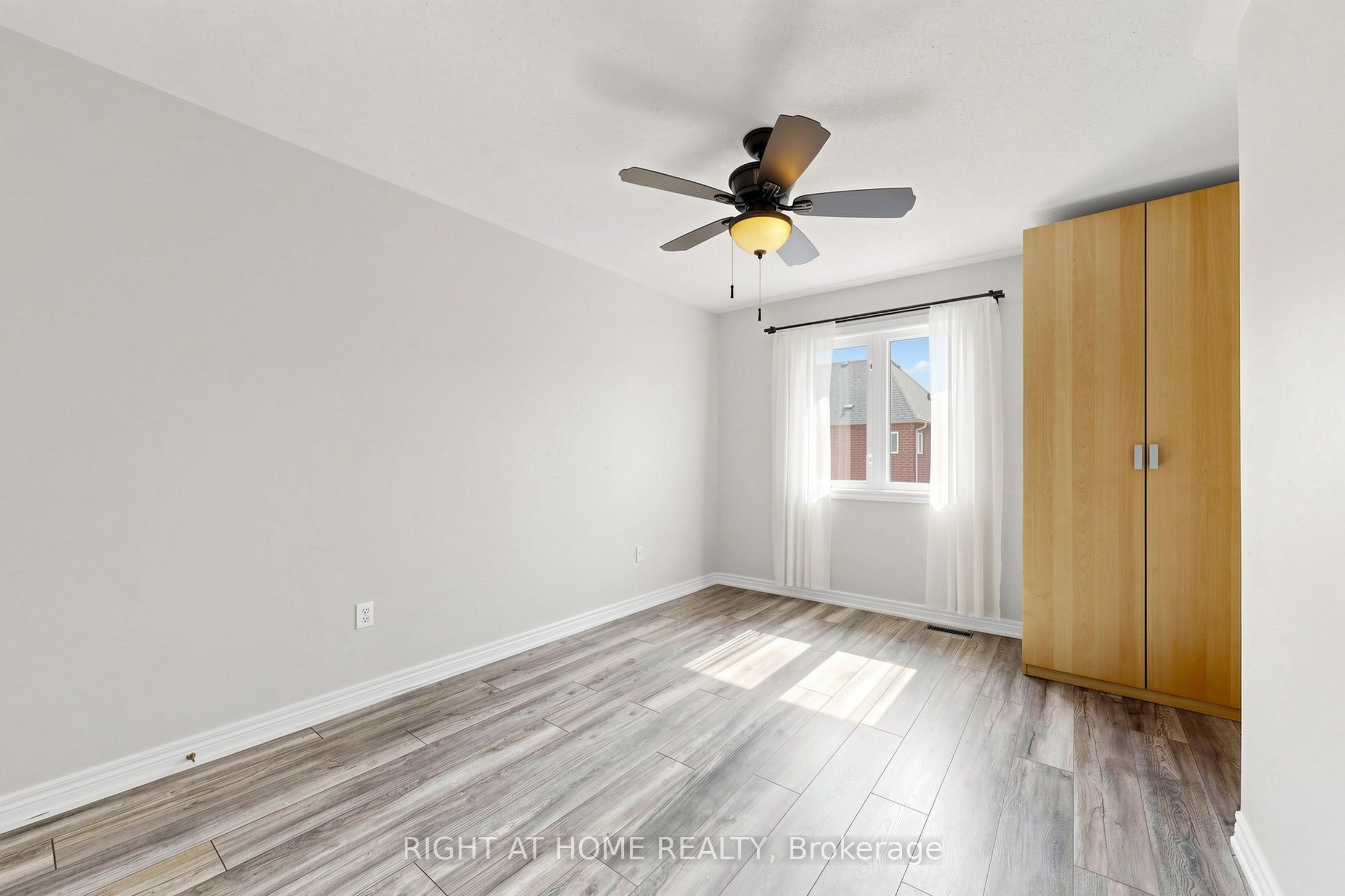 204 Everett Street Property Photo 30