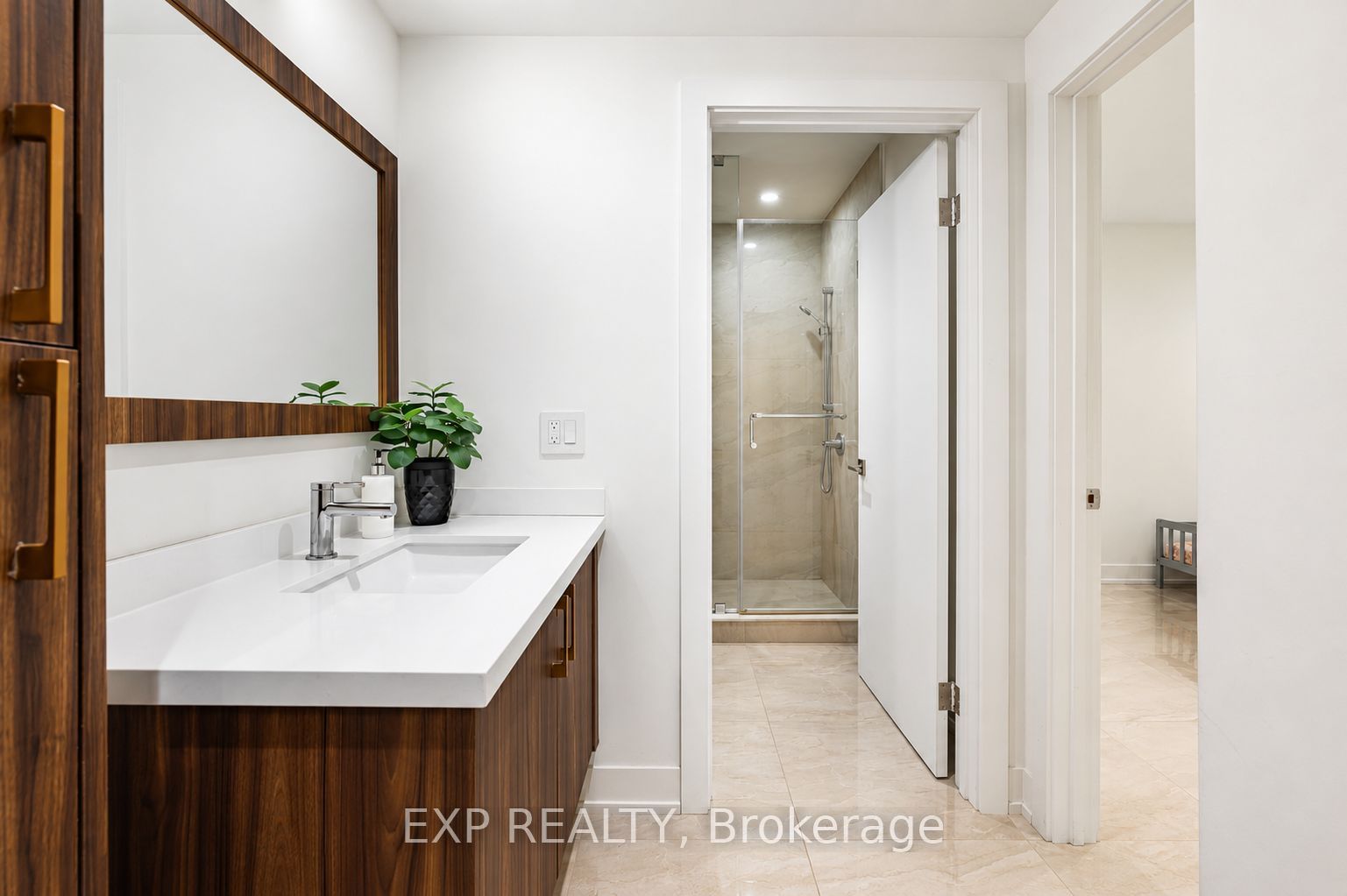 16 Wainwright Avenue Property Photo 34
