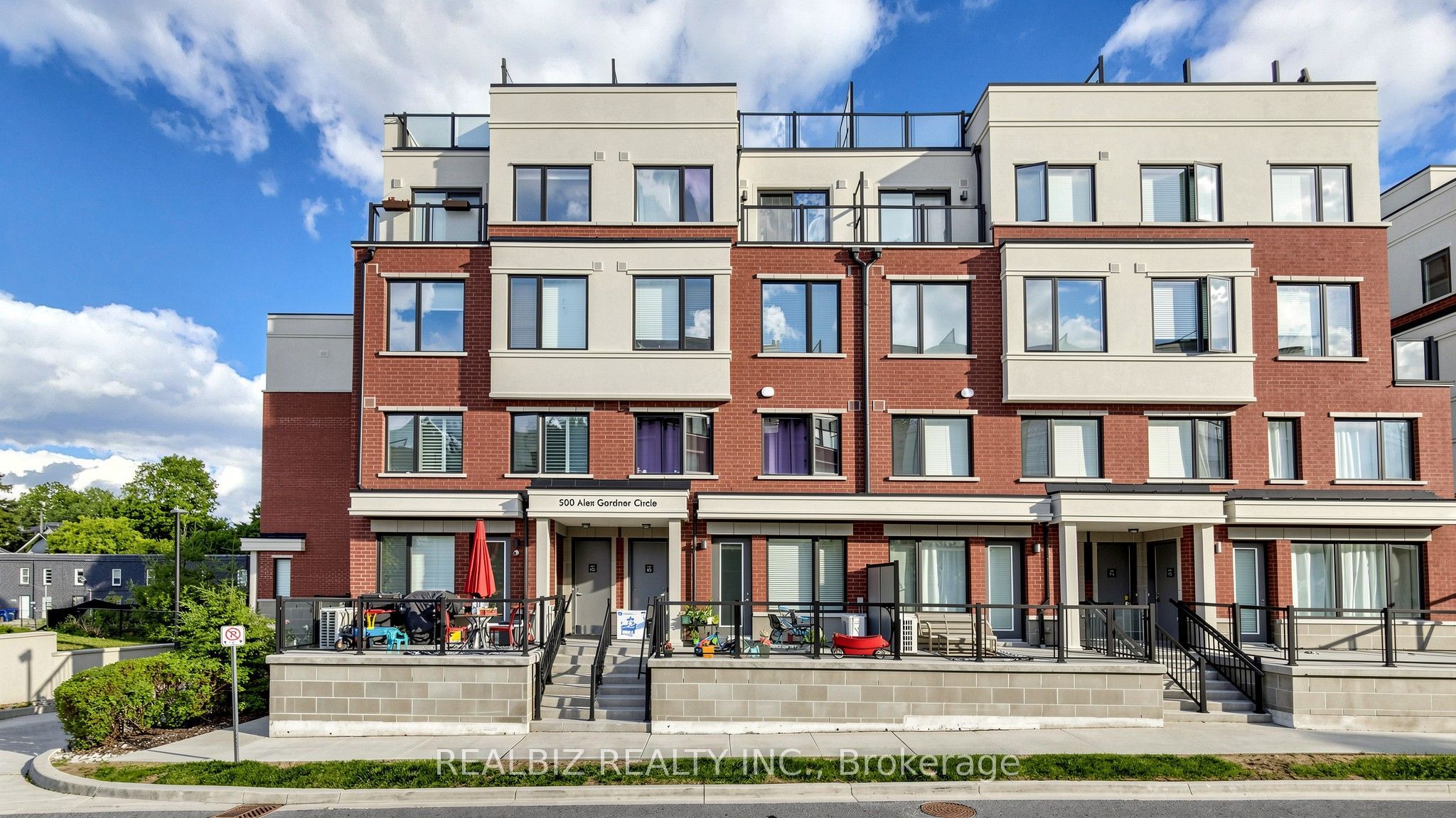 500 Alex Gardner Circle 99 Property Photo 1