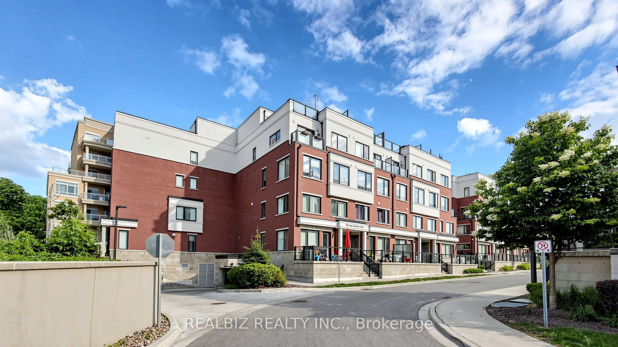 500 Alex Gardner Circle 99 Property Photo 3