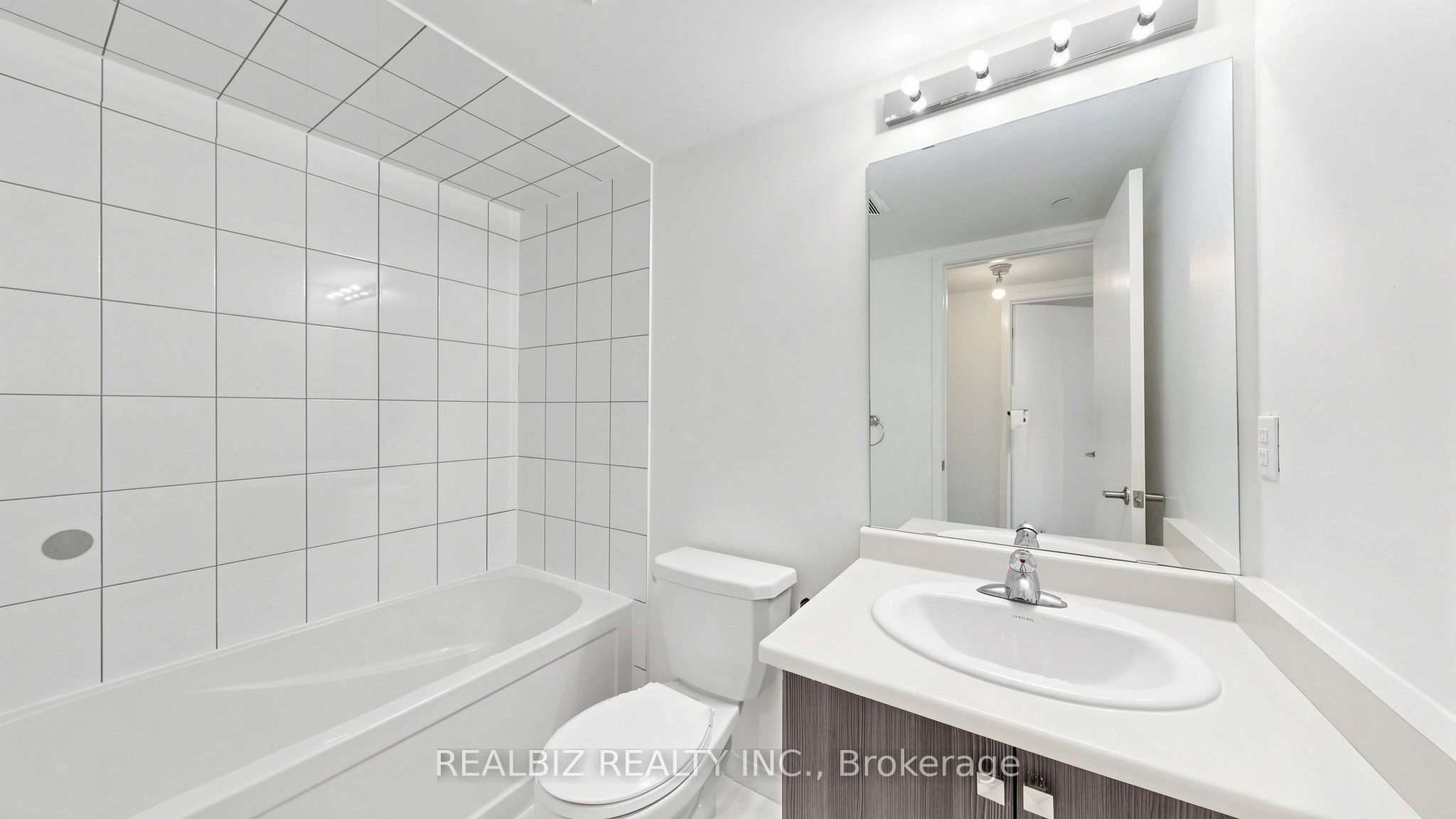 500 Alex Gardner Circle 99 Property Photo 26