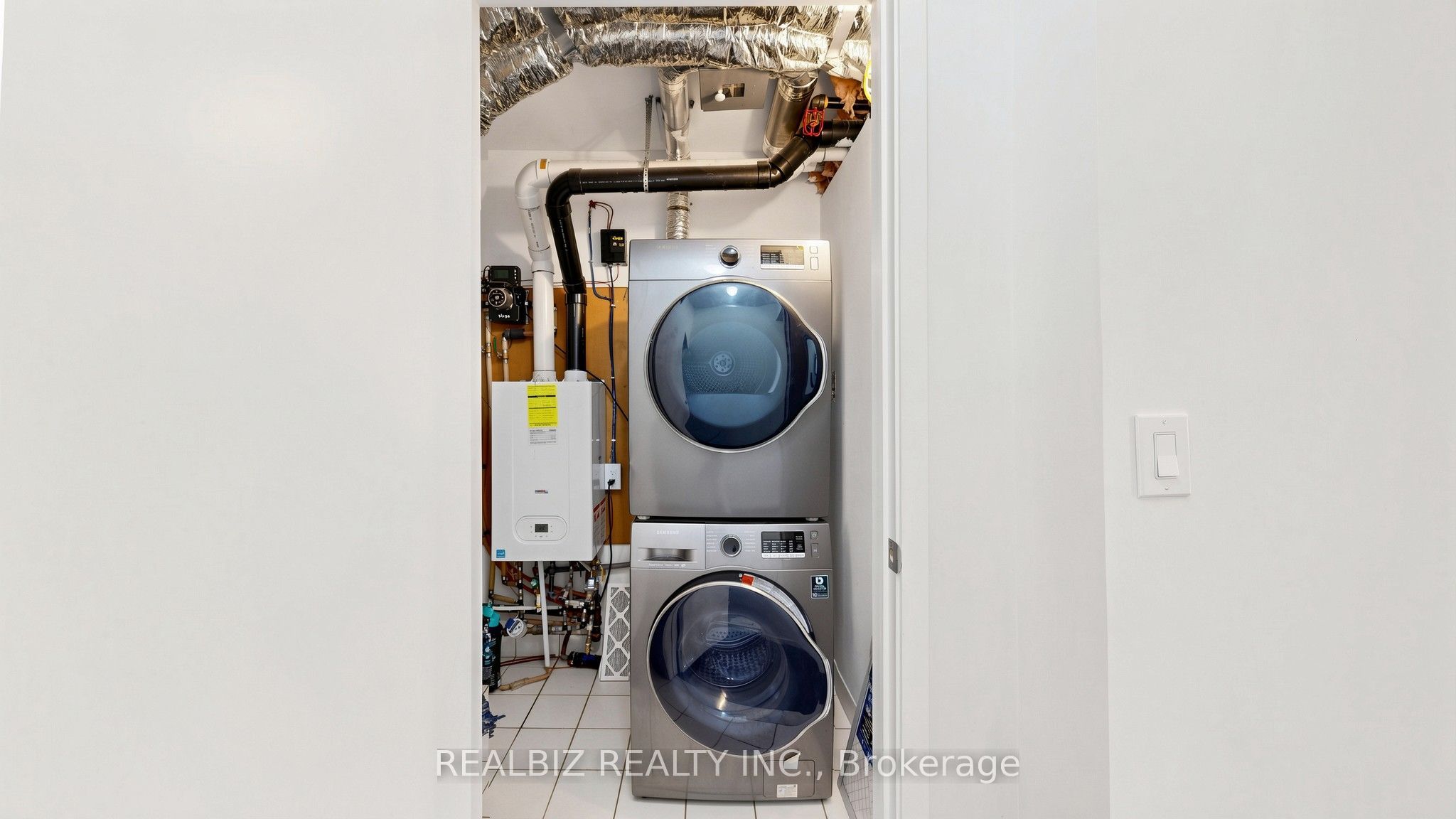 500 Alex Gardner Circle 99 Property Photo 27
