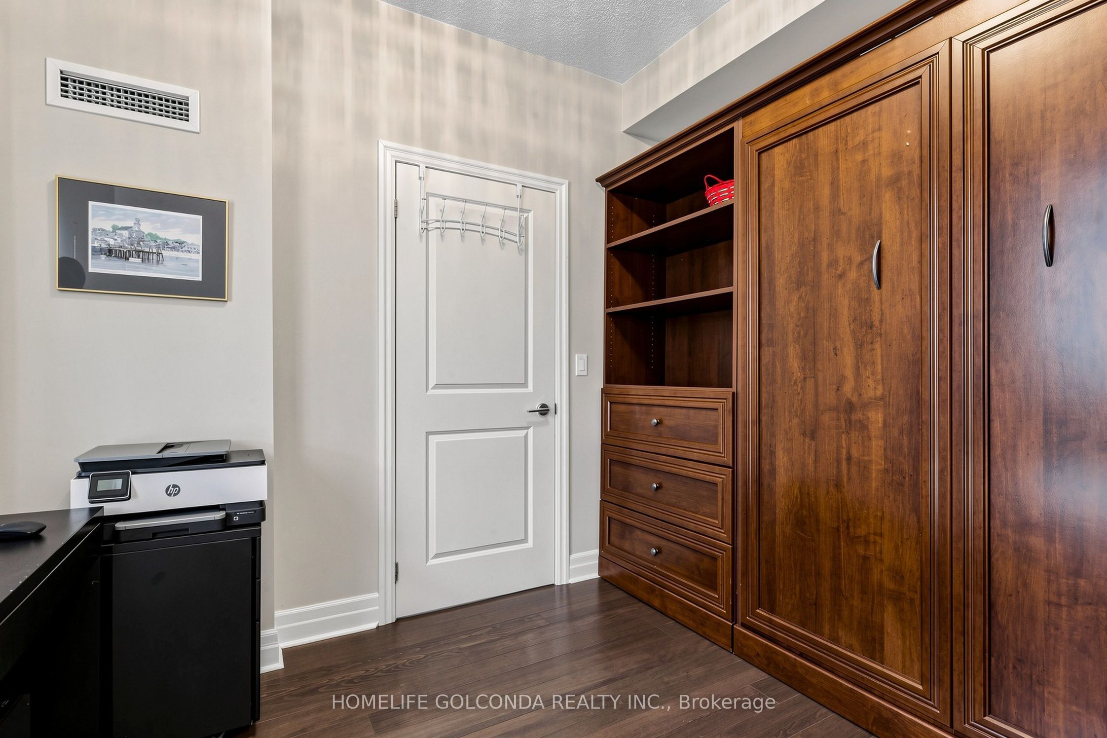 8110 Birchmount Road 904 Property Photo 14