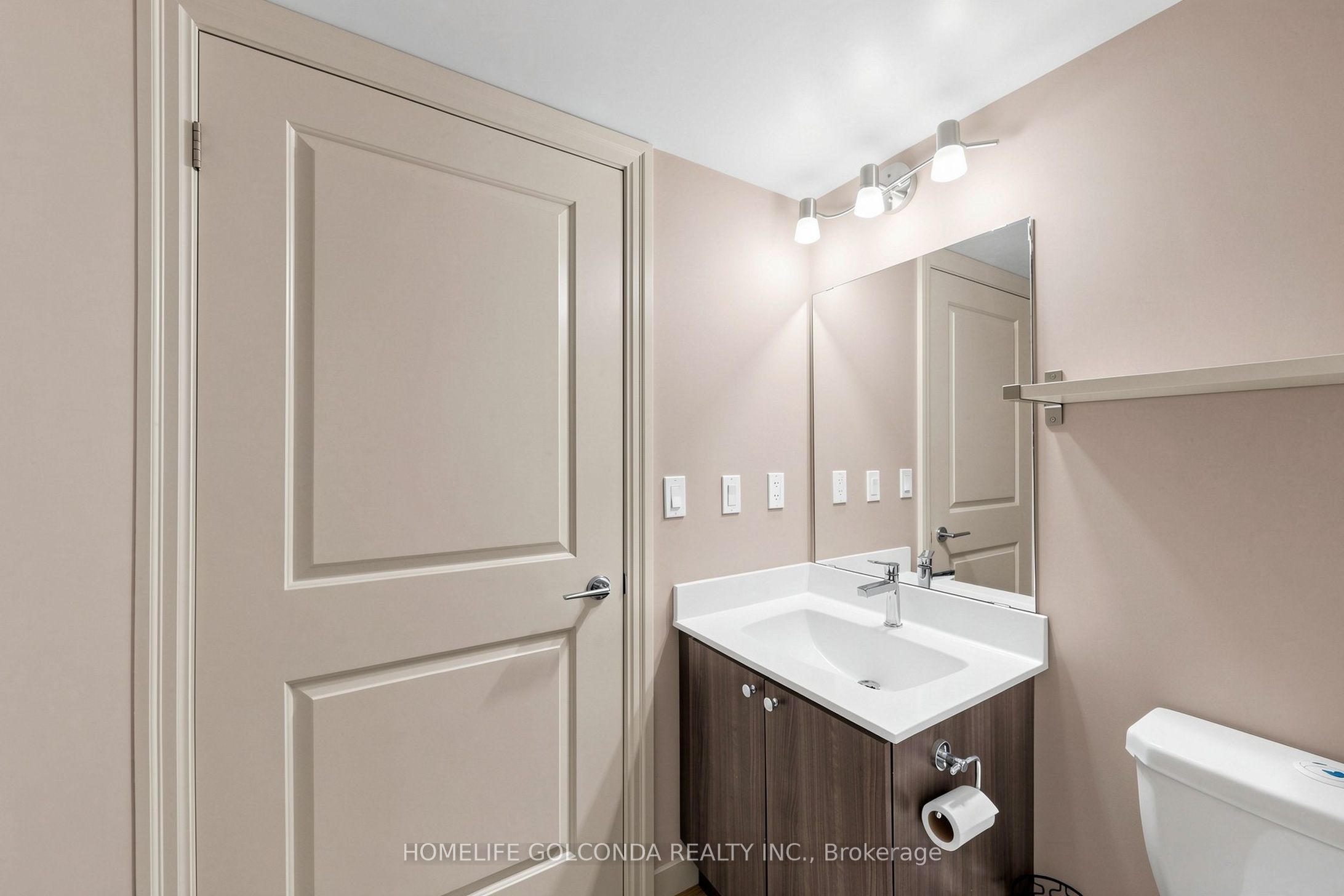 8110 Birchmount Road 904 Property Photo 16