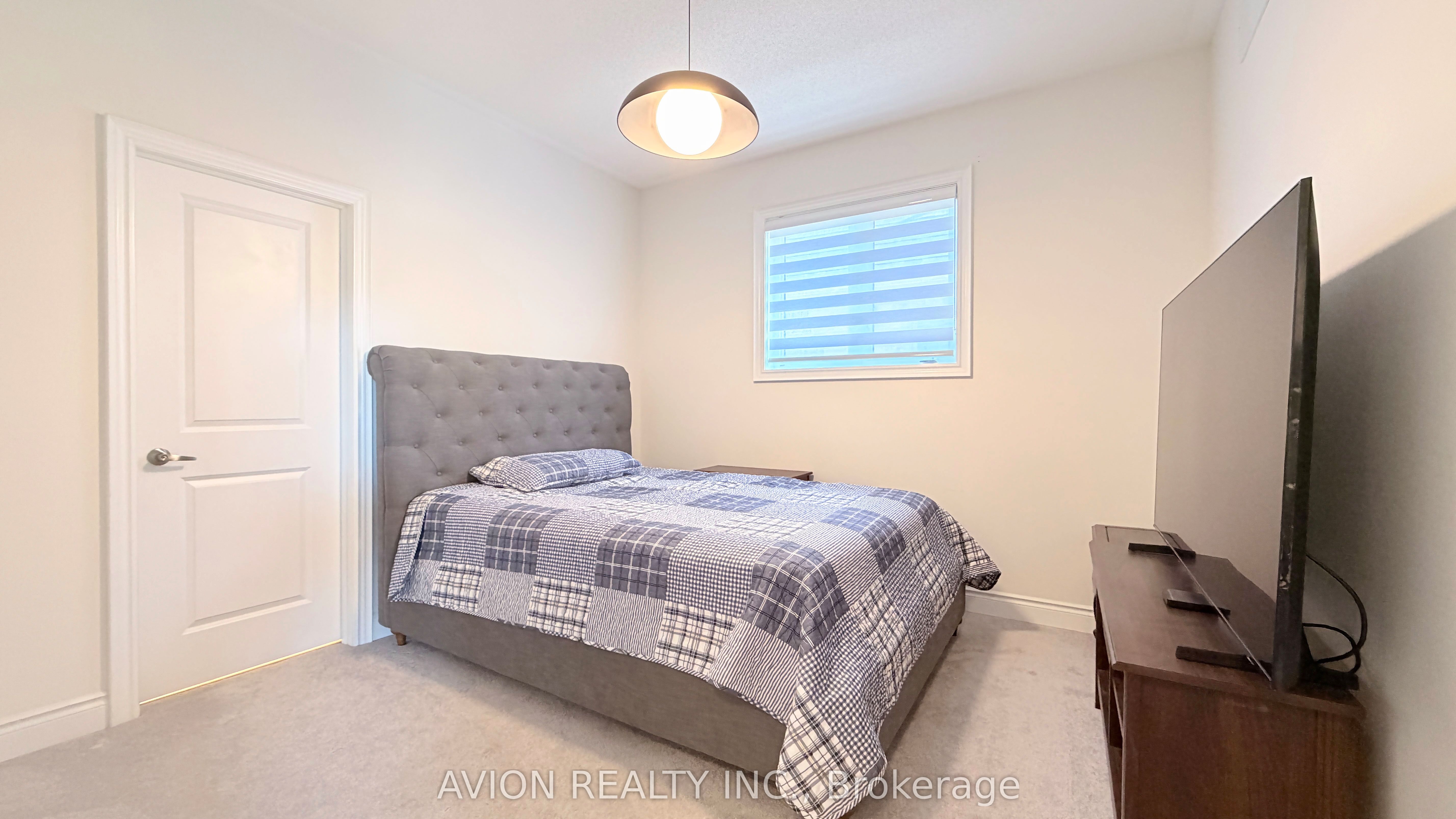 76 Maple Fields Circle Property Photo 15