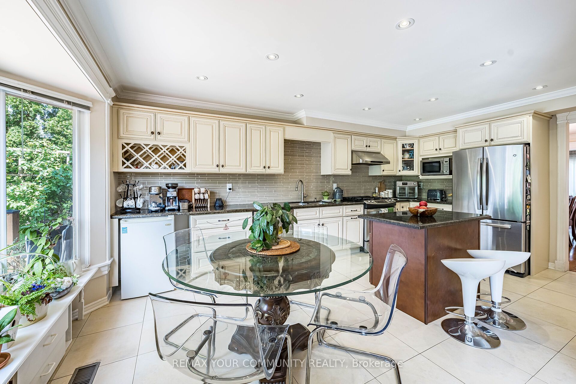 16 Valleyview Road Property Photo 12