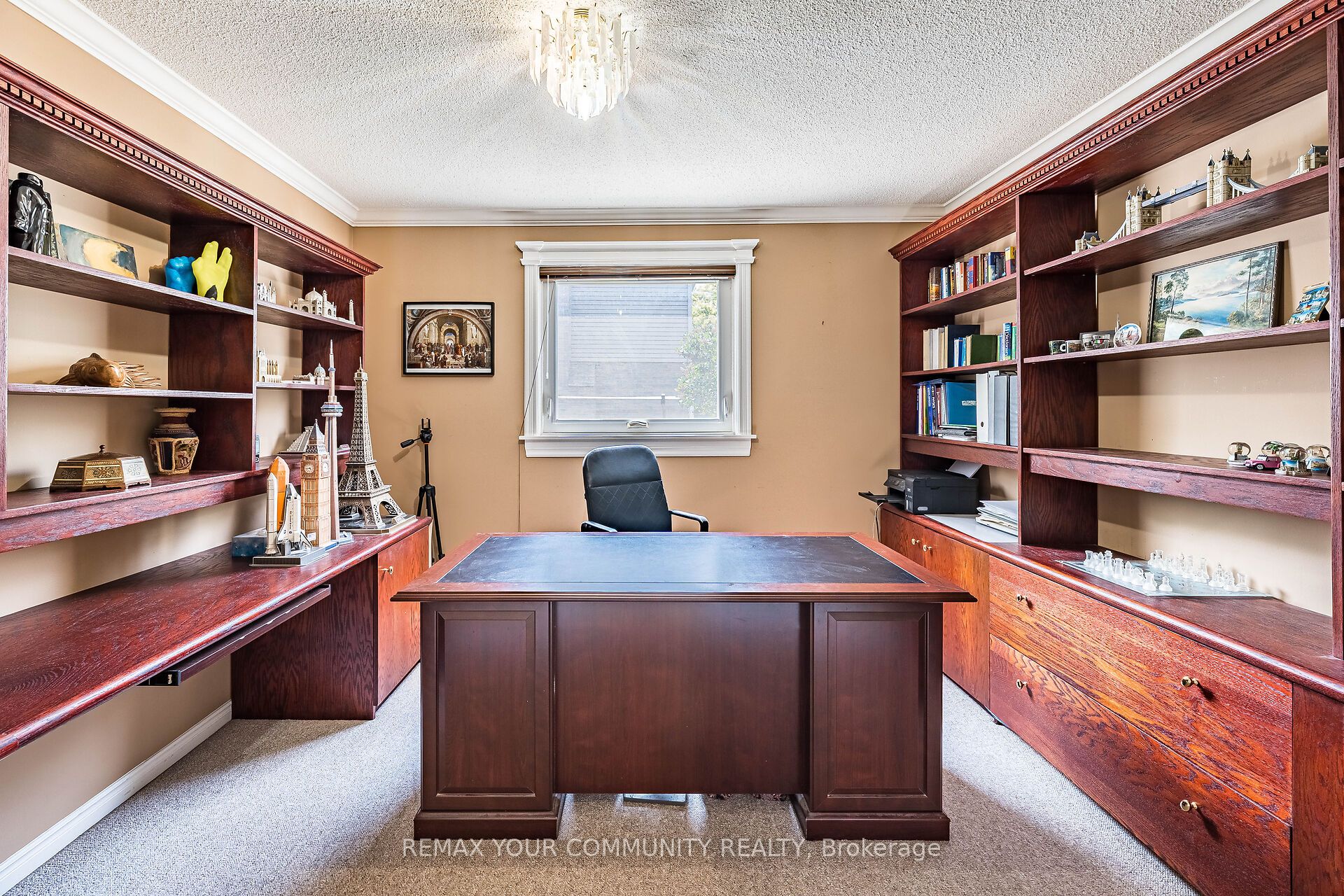 16 Valleyview Road Property Photo 17