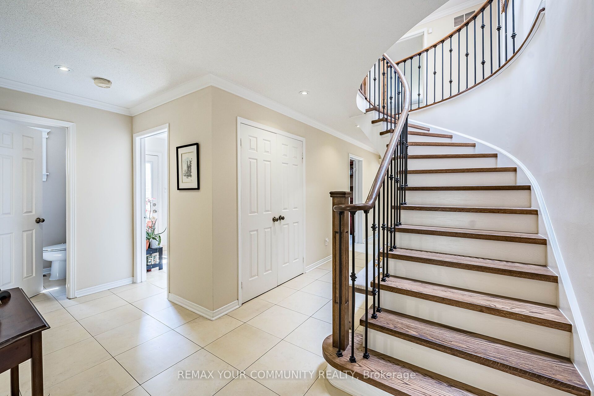 16 Valleyview Road Property Photo 19