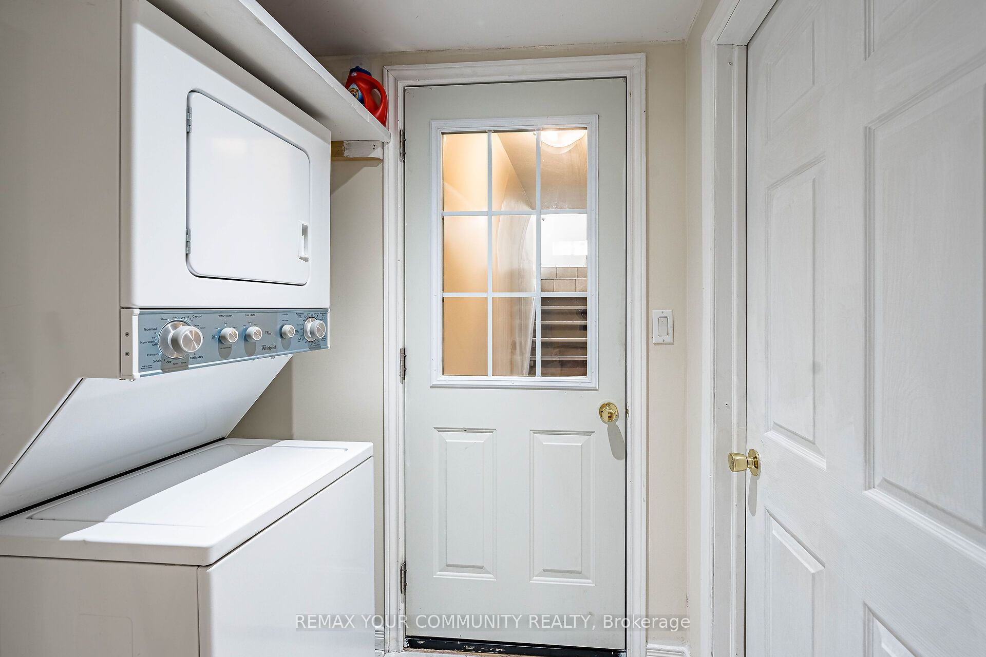 16 Valleyview Road Property Photo 33