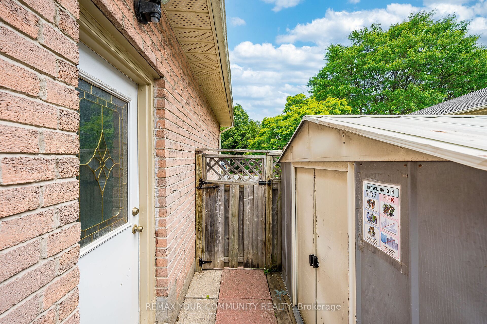 16 Valleyview Road Property Photo 43