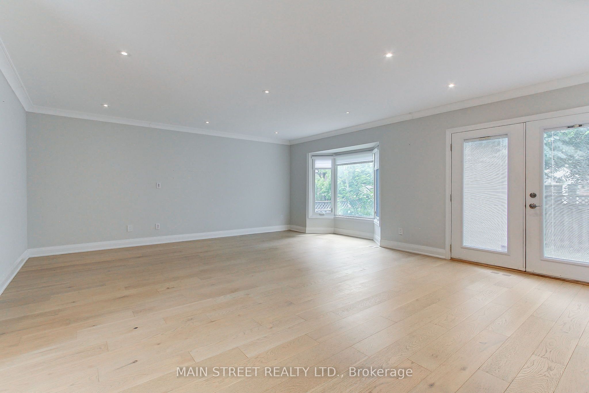 27 Murdock Avenue Property Photo 13