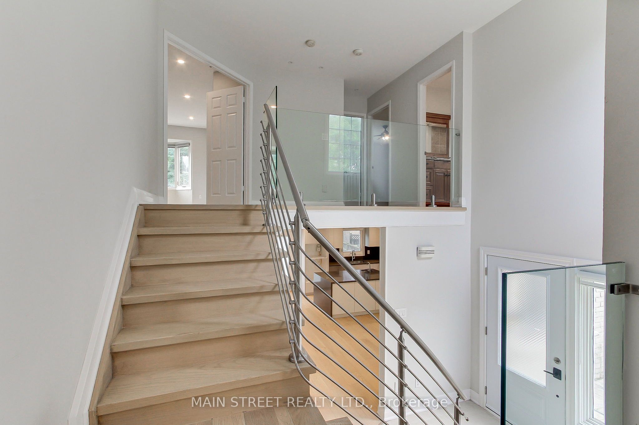 27 Murdock Avenue Property Photo 18
