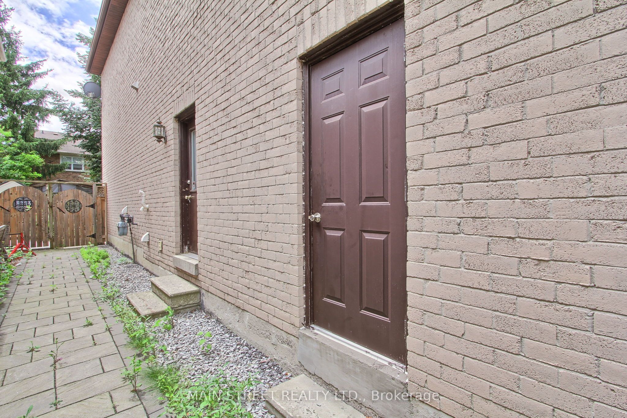 27 Murdock Avenue Property Photo 38
