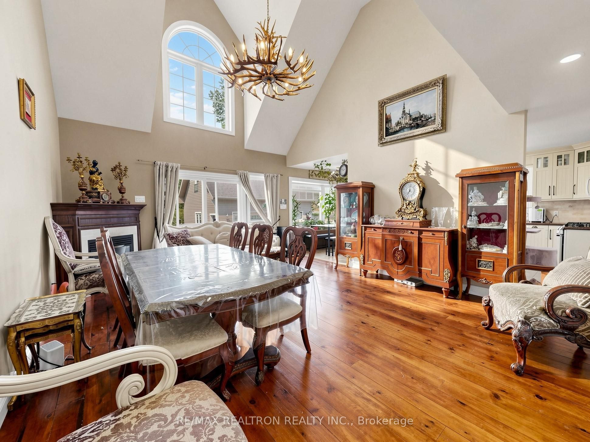 4 Lyons Lane Property Photo 6